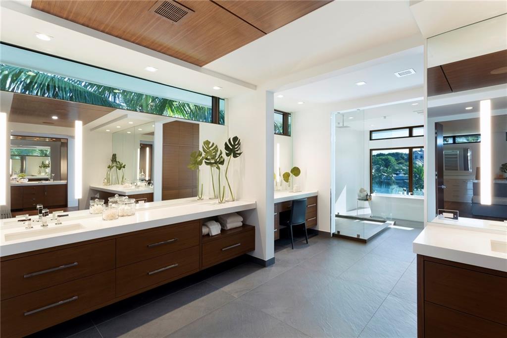 Lake Placid 35-23 B - Residential