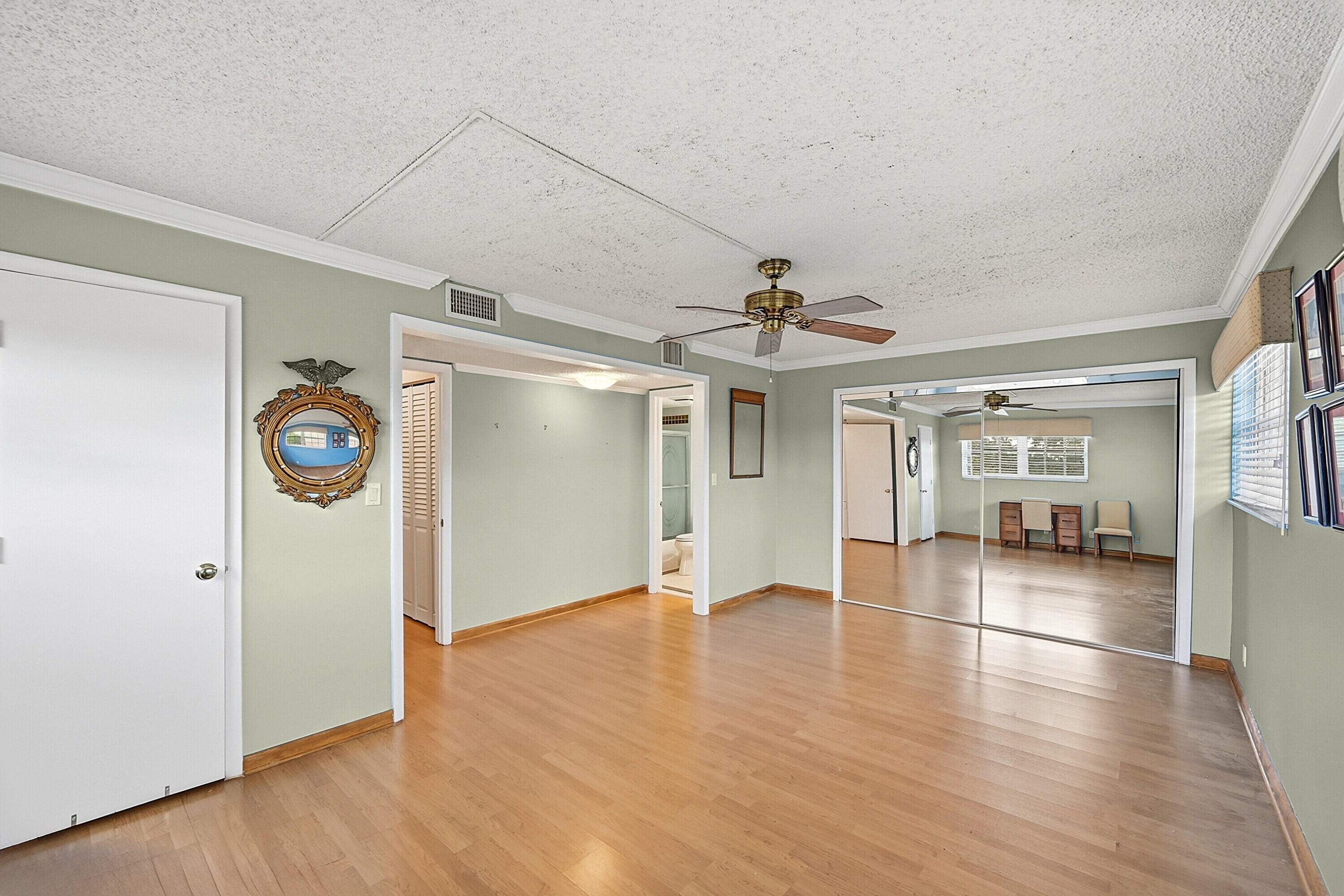 TENNIS CLUB DAVIS CONDO - Residential