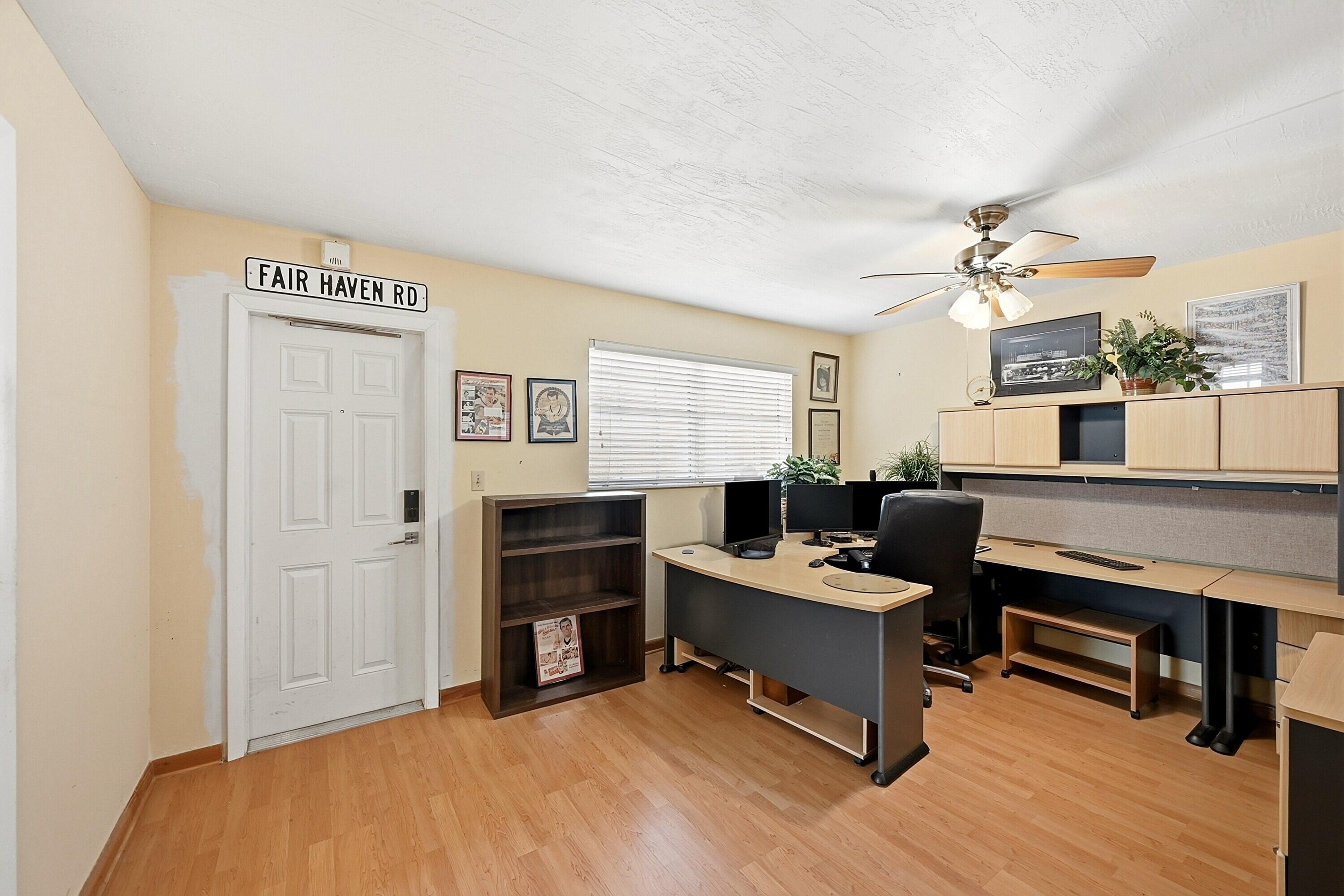 TENNIS CLUB DAVIS CONDO - Residential