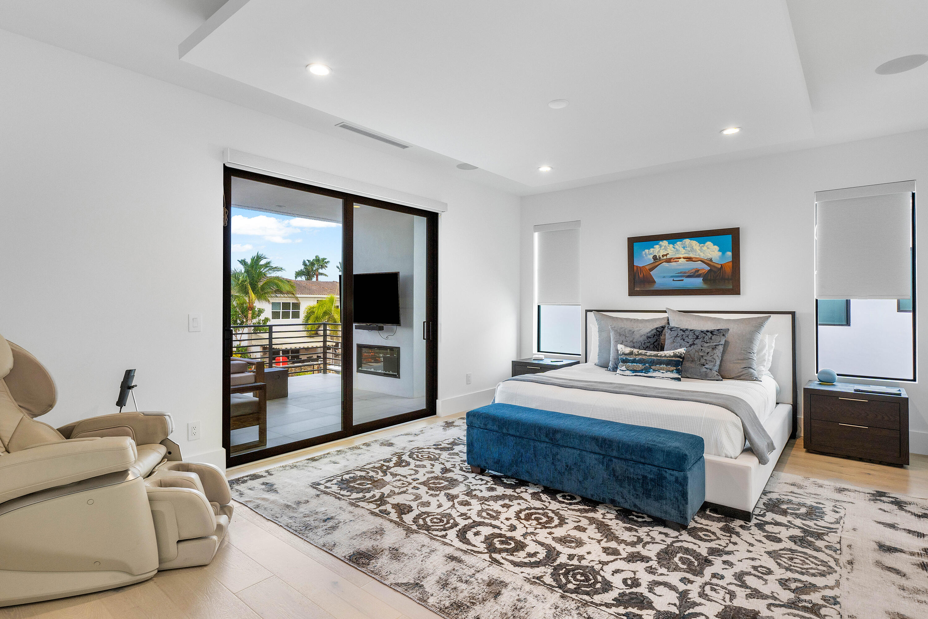 BOCA HARBOUR 4TH SEC - Residential