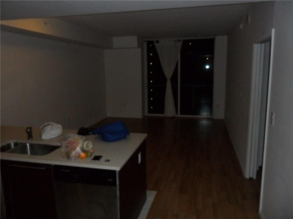 QUANTUM ON THE BAY CONDO NO 1 - Residential Lease