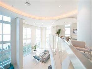 QUANTUM ON THE BAY CONDO NO 1 - Residential Lease