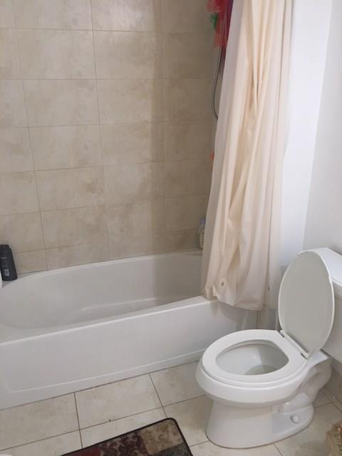 QUANTUM ON THE BAY CONDO NO 1 - Residential Lease