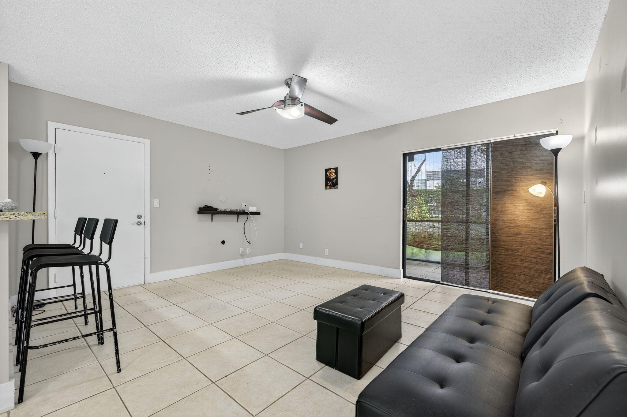 TAMARAC GARDENS CONDOMINIUM NO 9 - Residential