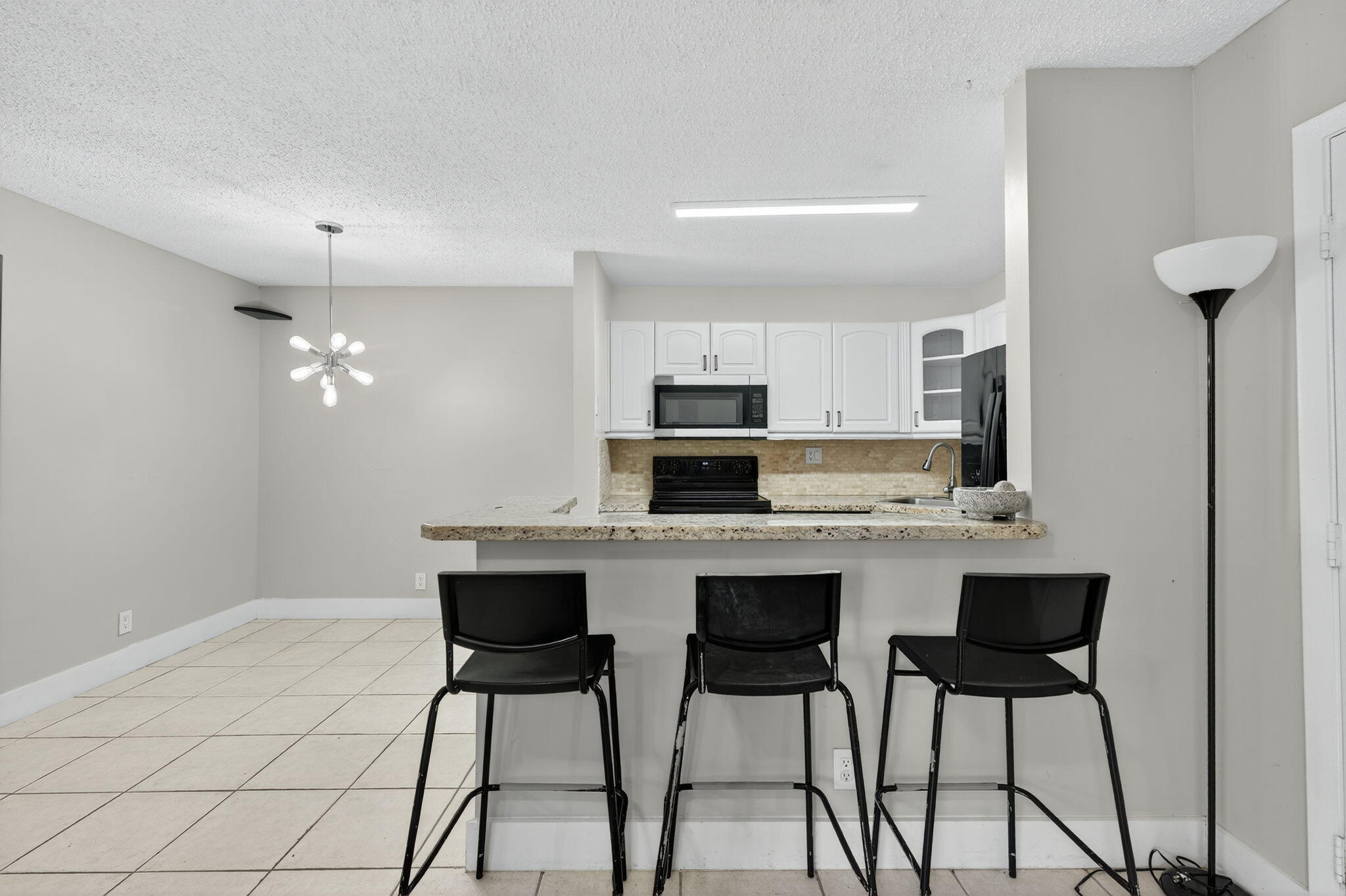 TAMARAC GARDENS CONDOMINIUM NO 9 - Residential