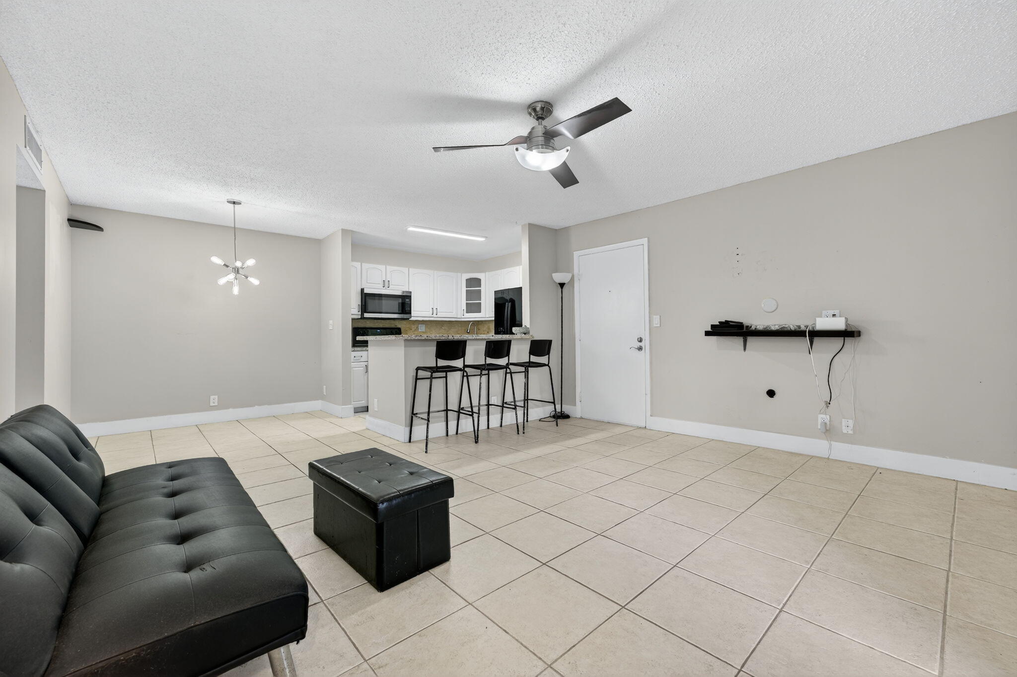 TAMARAC GARDENS CONDOMINIUM NO 9 - Residential