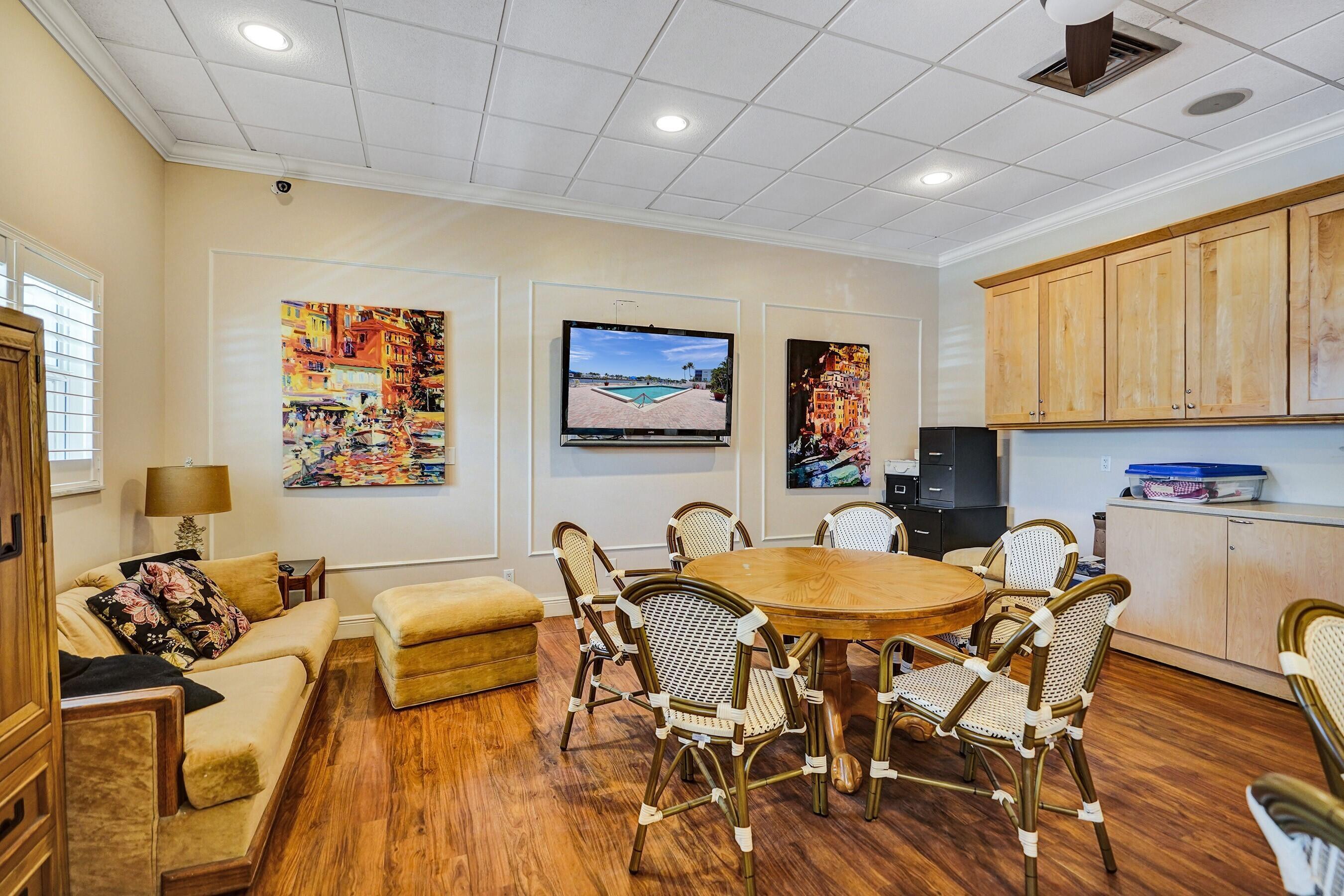 SEAGATE OF GULFSTREAM CONDO - Residential