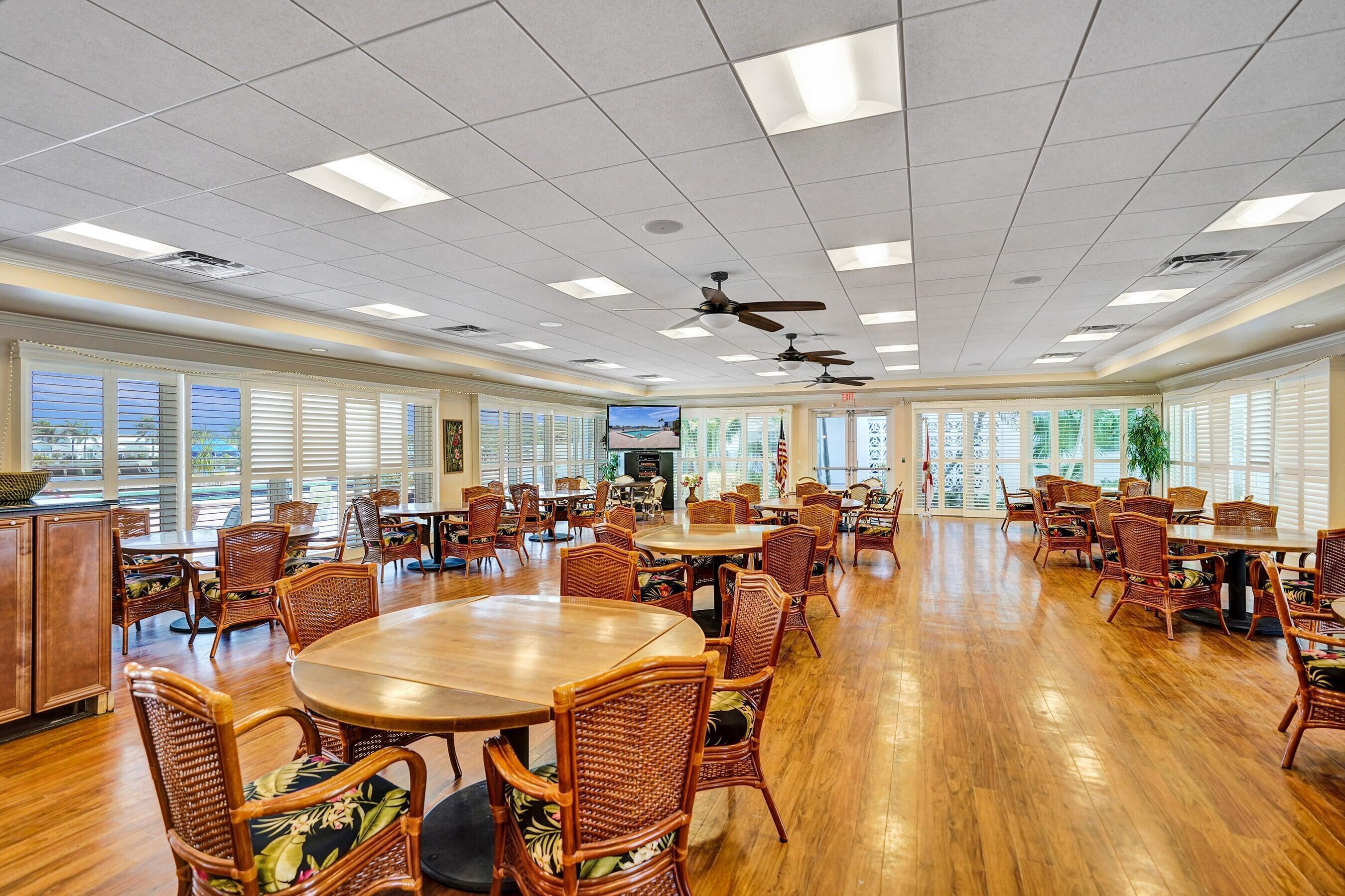 SEAGATE OF GULFSTREAM CONDO - Residential