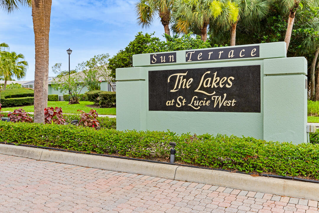 THE LAKES AT ST LUCIE WEST - Residential