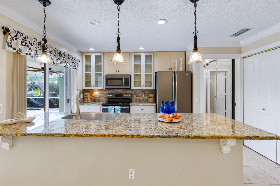 THE LAKES AT ST LUCIE WEST - Residential