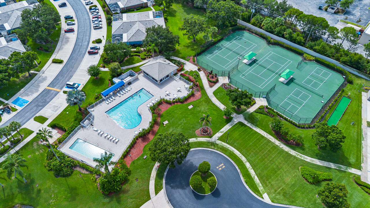 THE LAKES AT ST LUCIE WEST - Residential