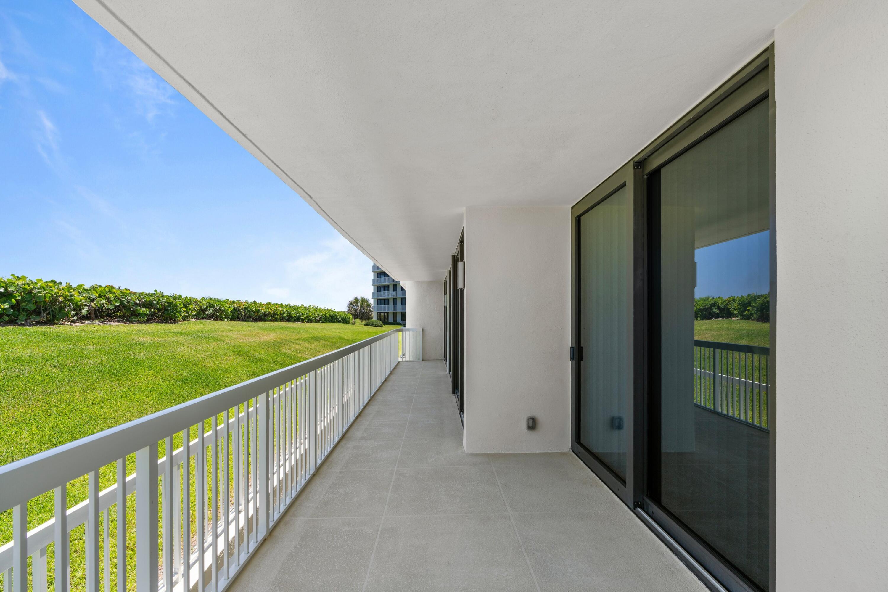 MERIDIAN OF PALM BEACH - Residential