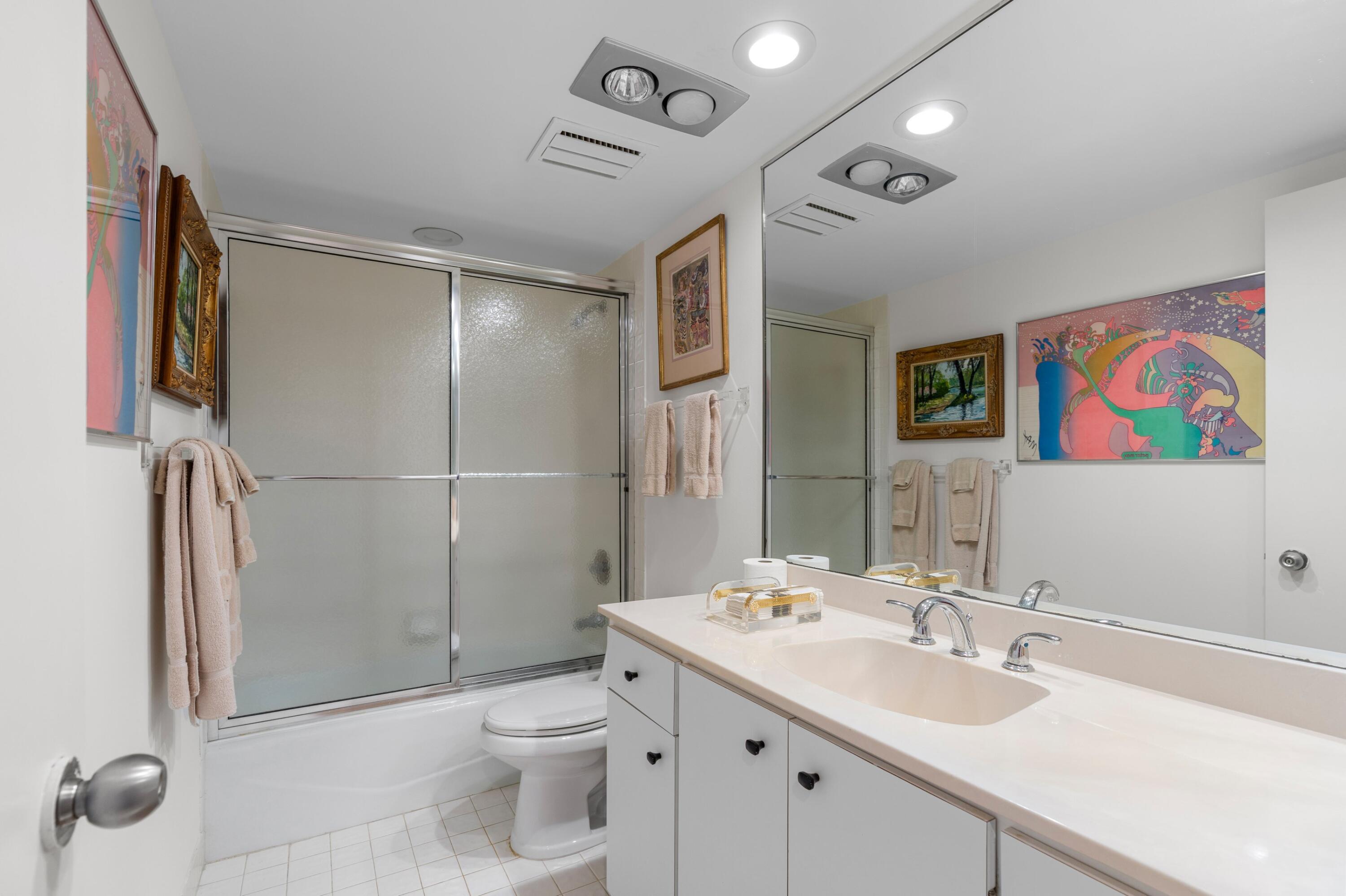 MERIDIAN OF PALM BEACH - Residential