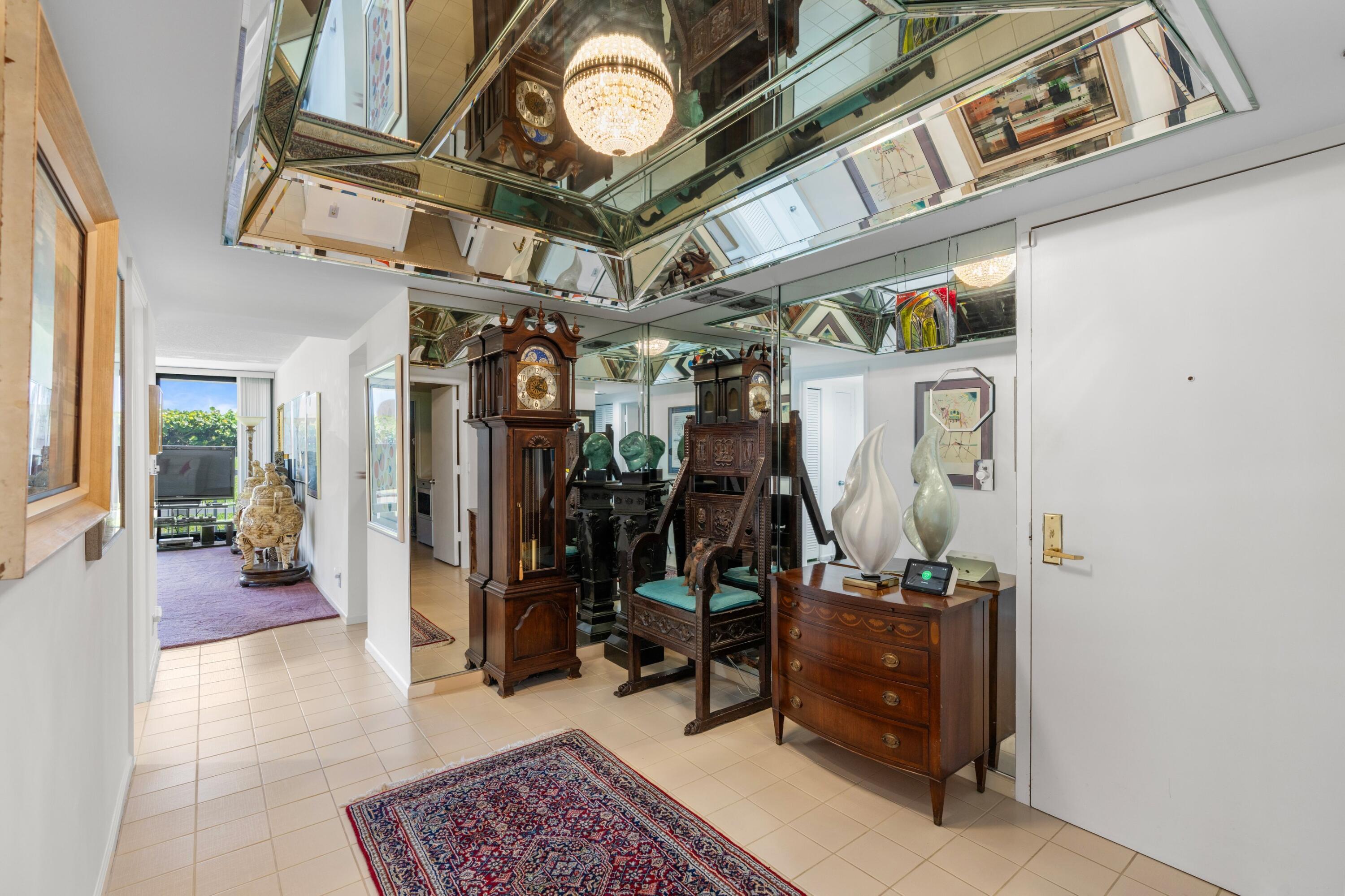 MERIDIAN OF PALM BEACH - Residential