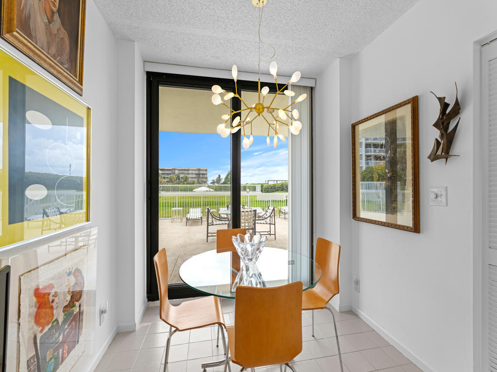 MERIDIAN OF PALM BEACH - Residential