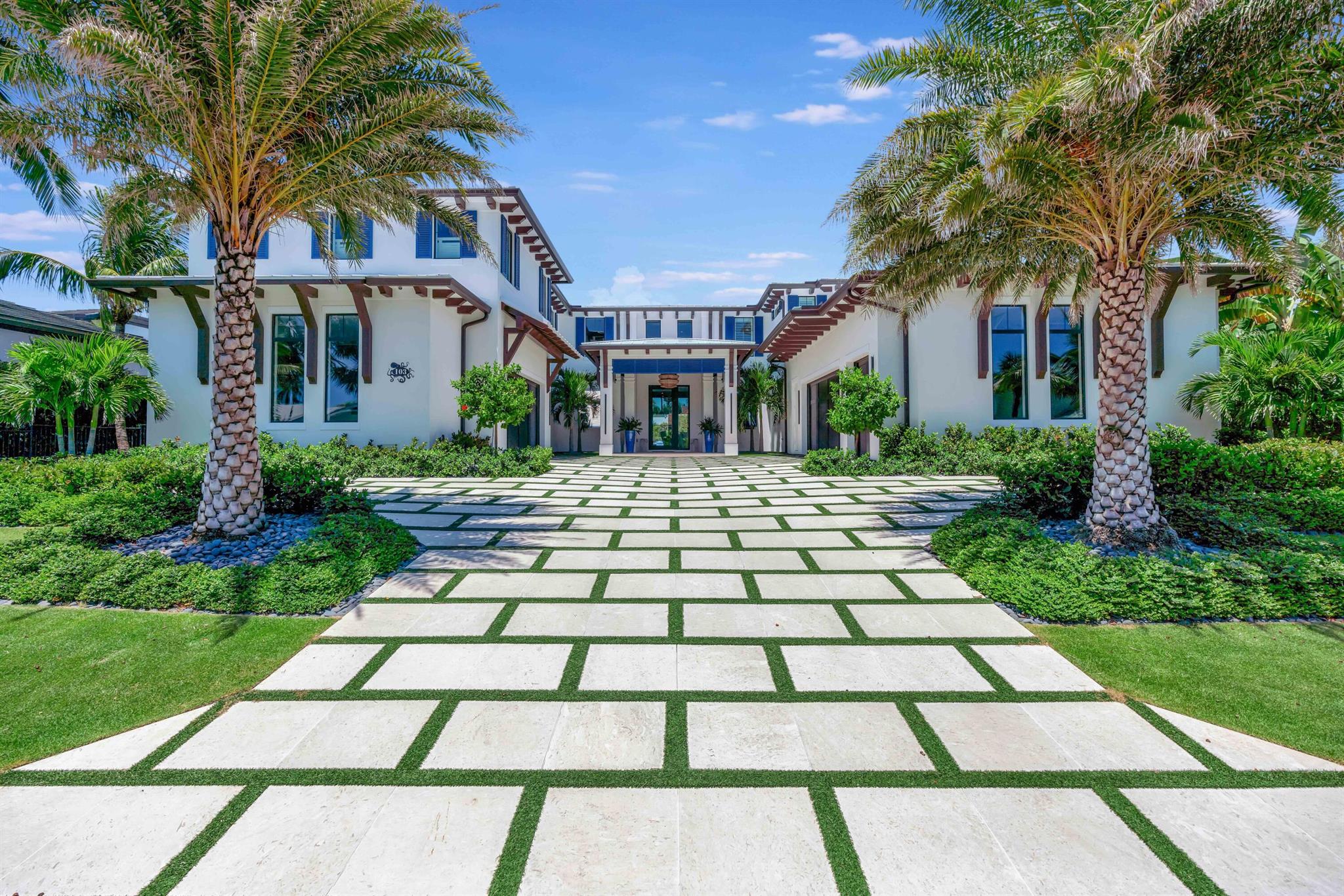 JUPITER INLET BEACH COLONY - Residential