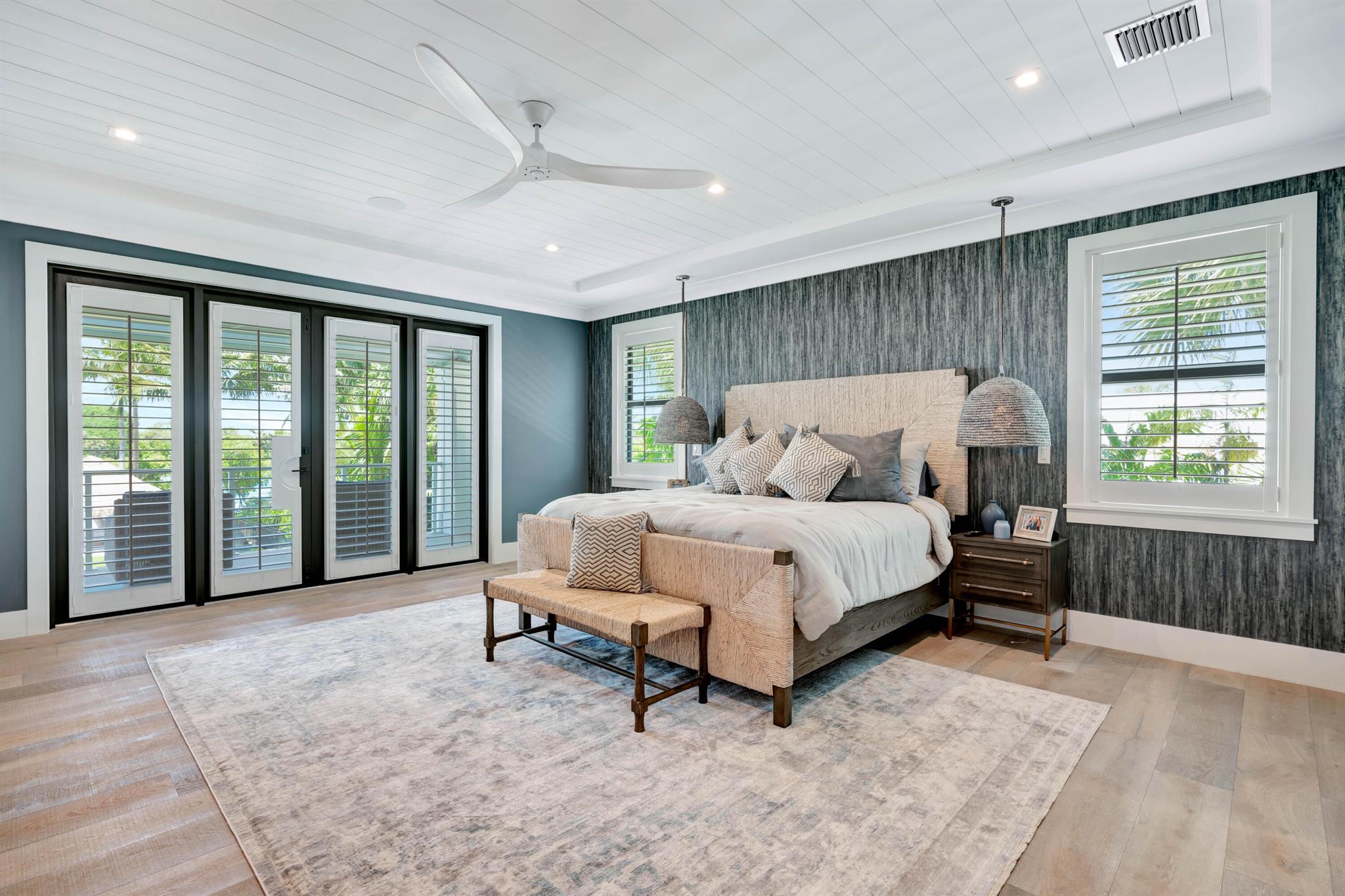 JUPITER INLET BEACH COLONY - Residential