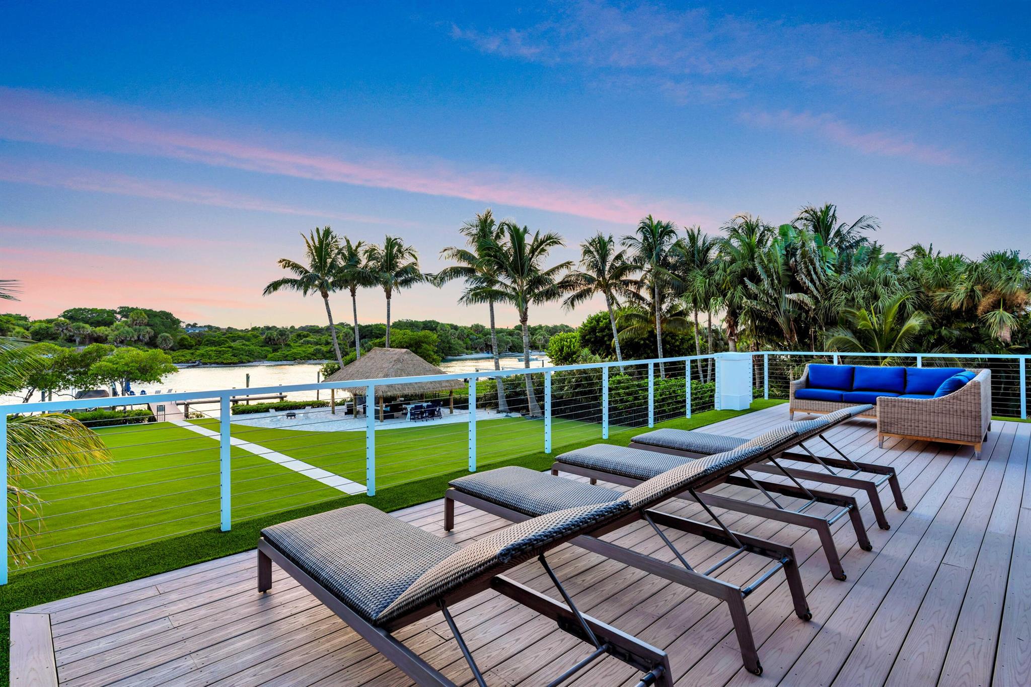JUPITER INLET BEACH COLONY - Residential