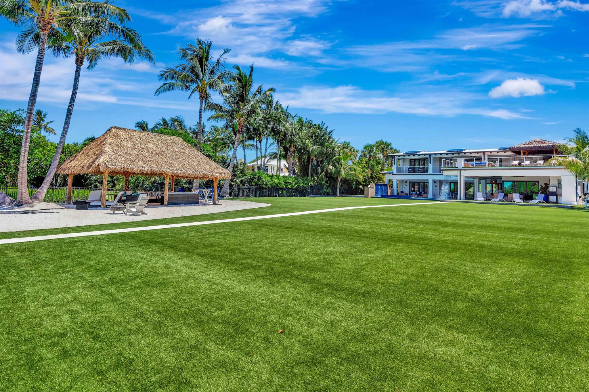 JUPITER INLET BEACH COLONY - Residential