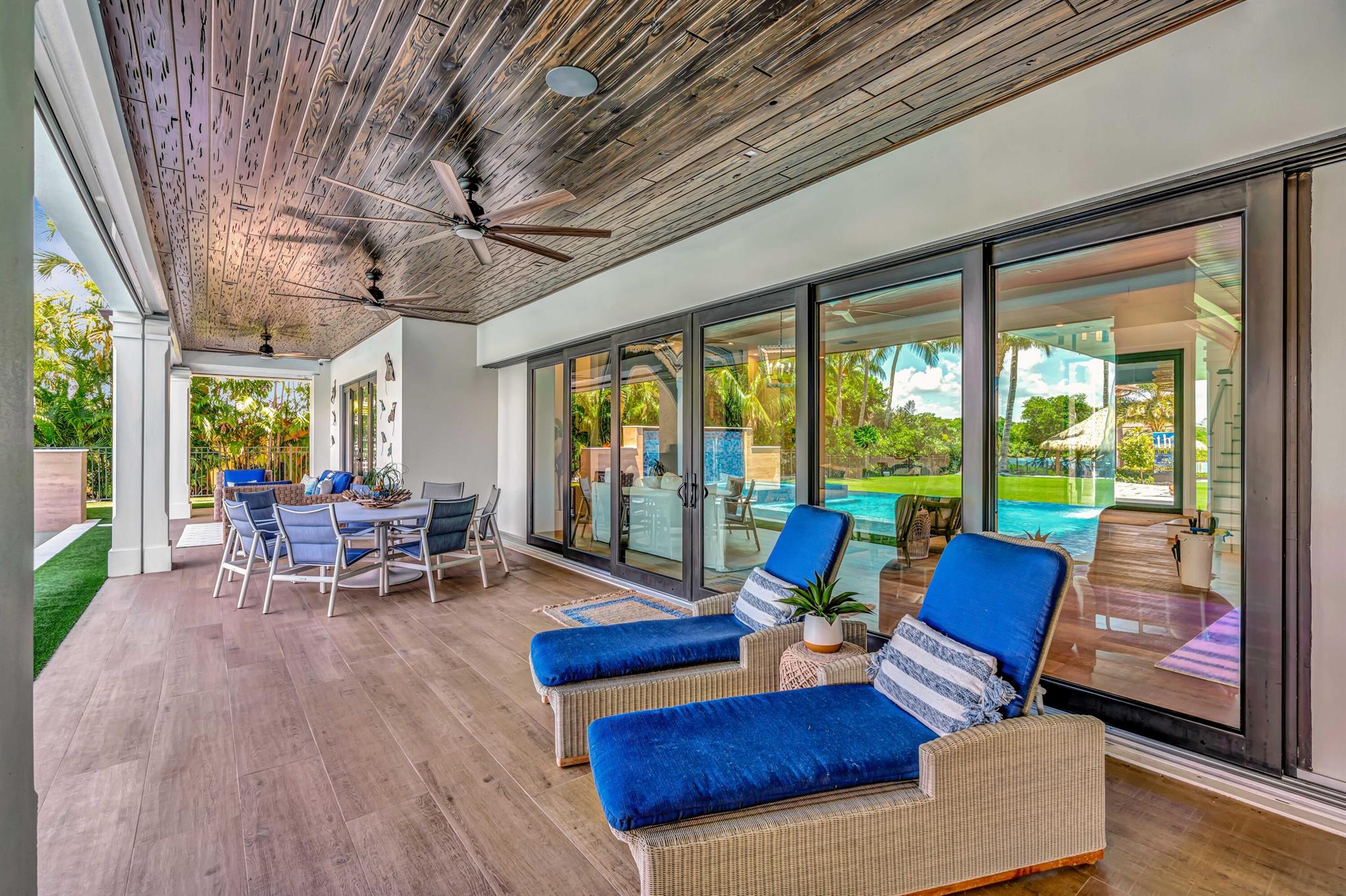 JUPITER INLET BEACH COLONY - Residential
