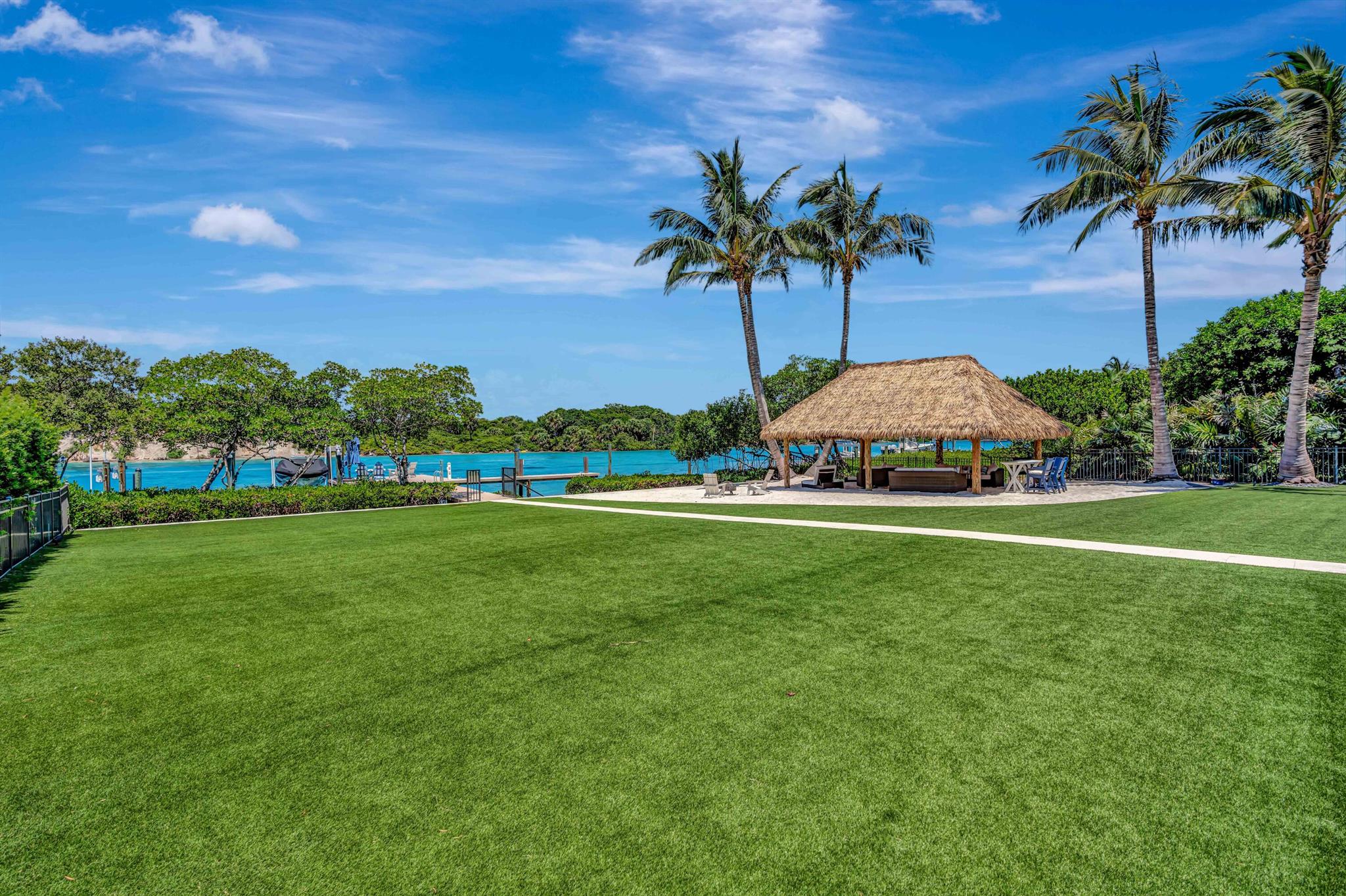 JUPITER INLET BEACH COLONY - Residential
