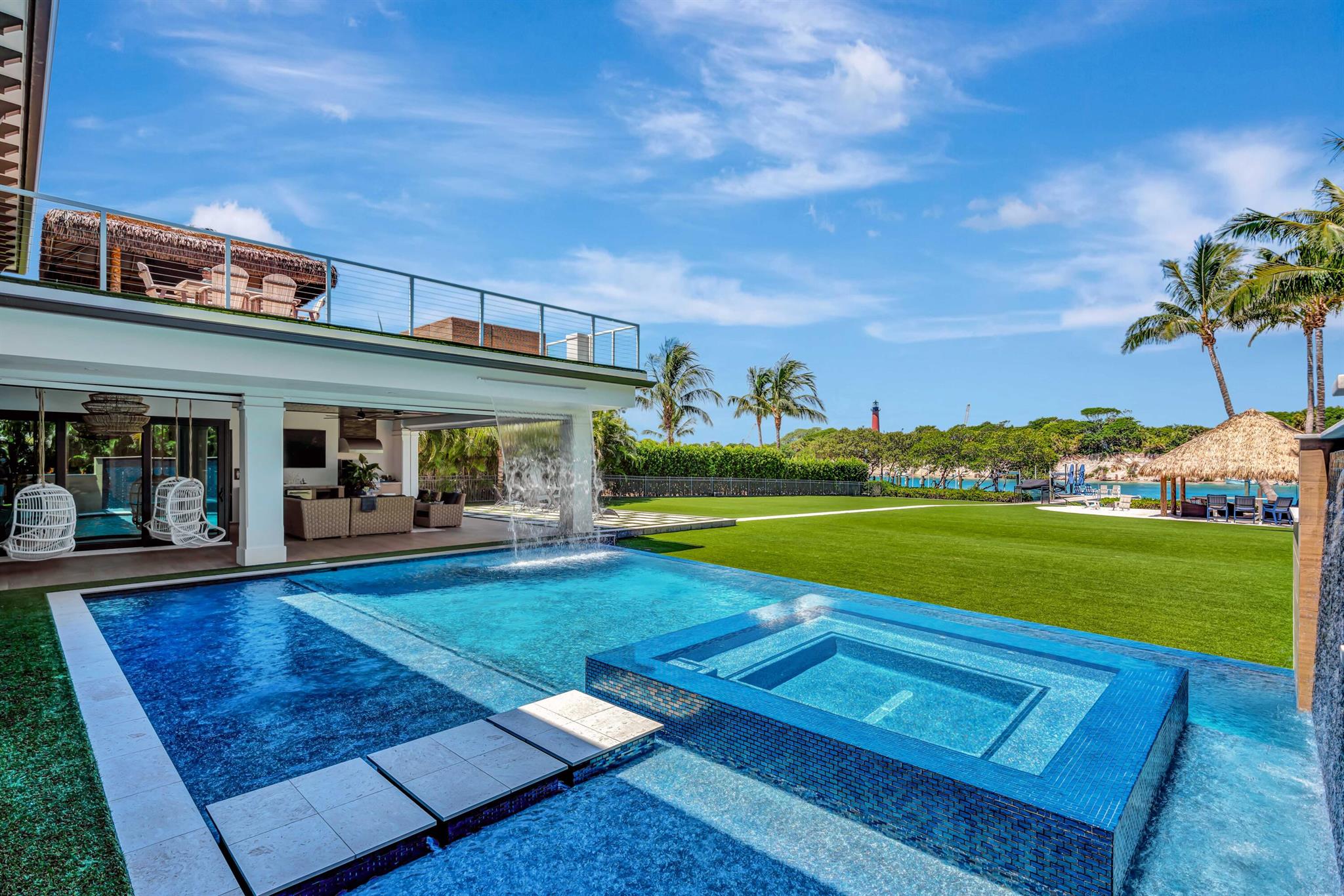JUPITER INLET BEACH COLONY - Residential