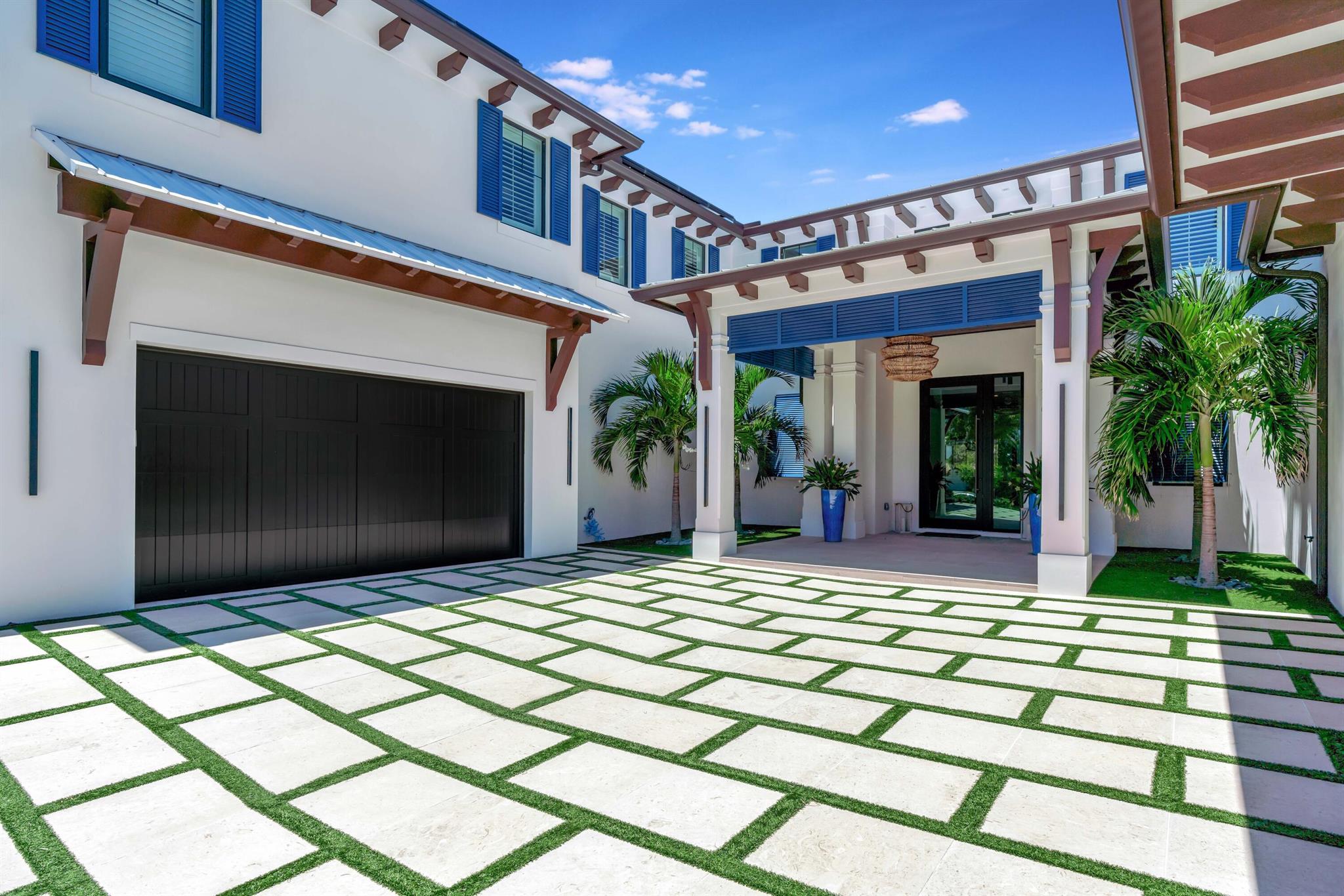 JUPITER INLET BEACH COLONY - Residential