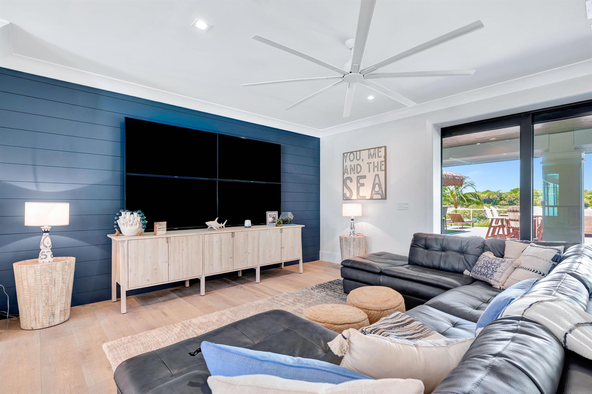 JUPITER INLET BEACH COLONY - Residential