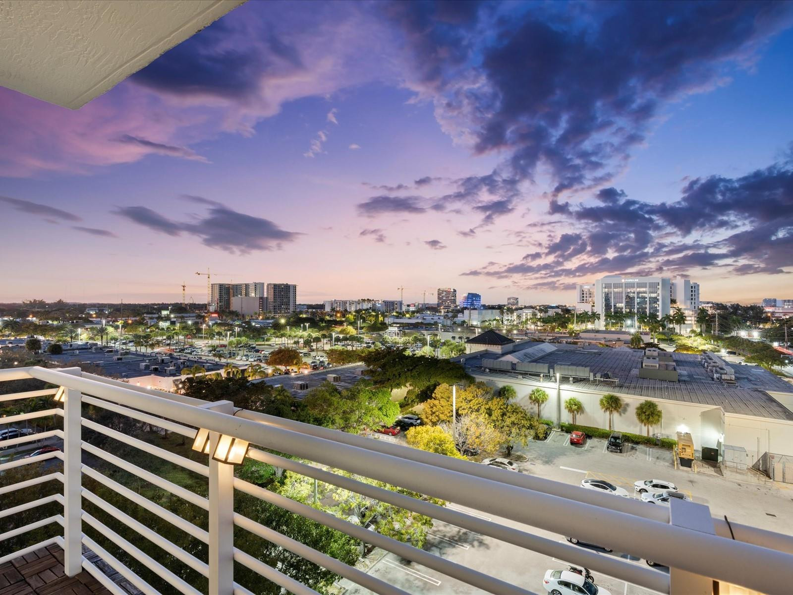 VENTURE AT AVENTURA EAST - Residential