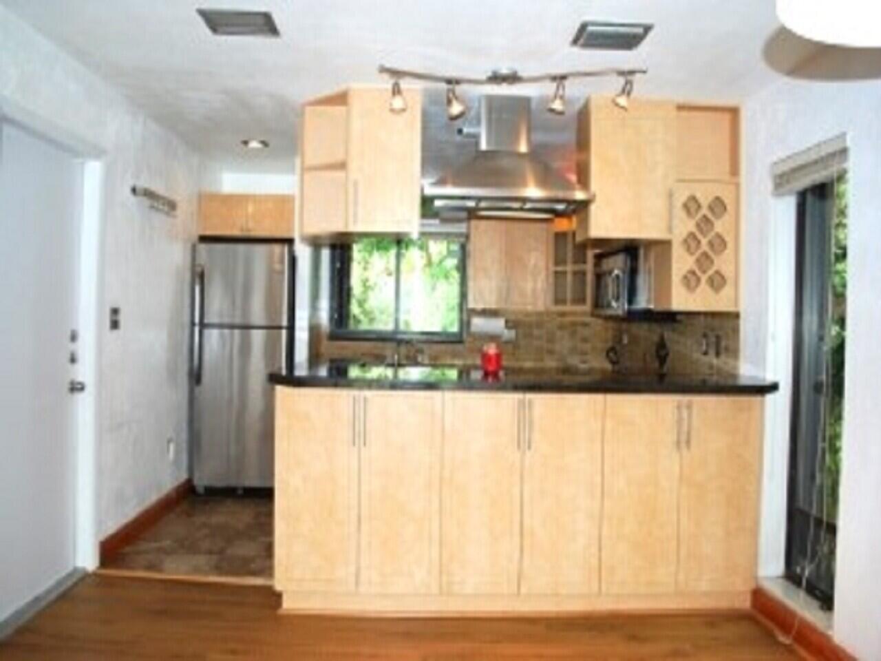 SNUG HARBOR - Residential