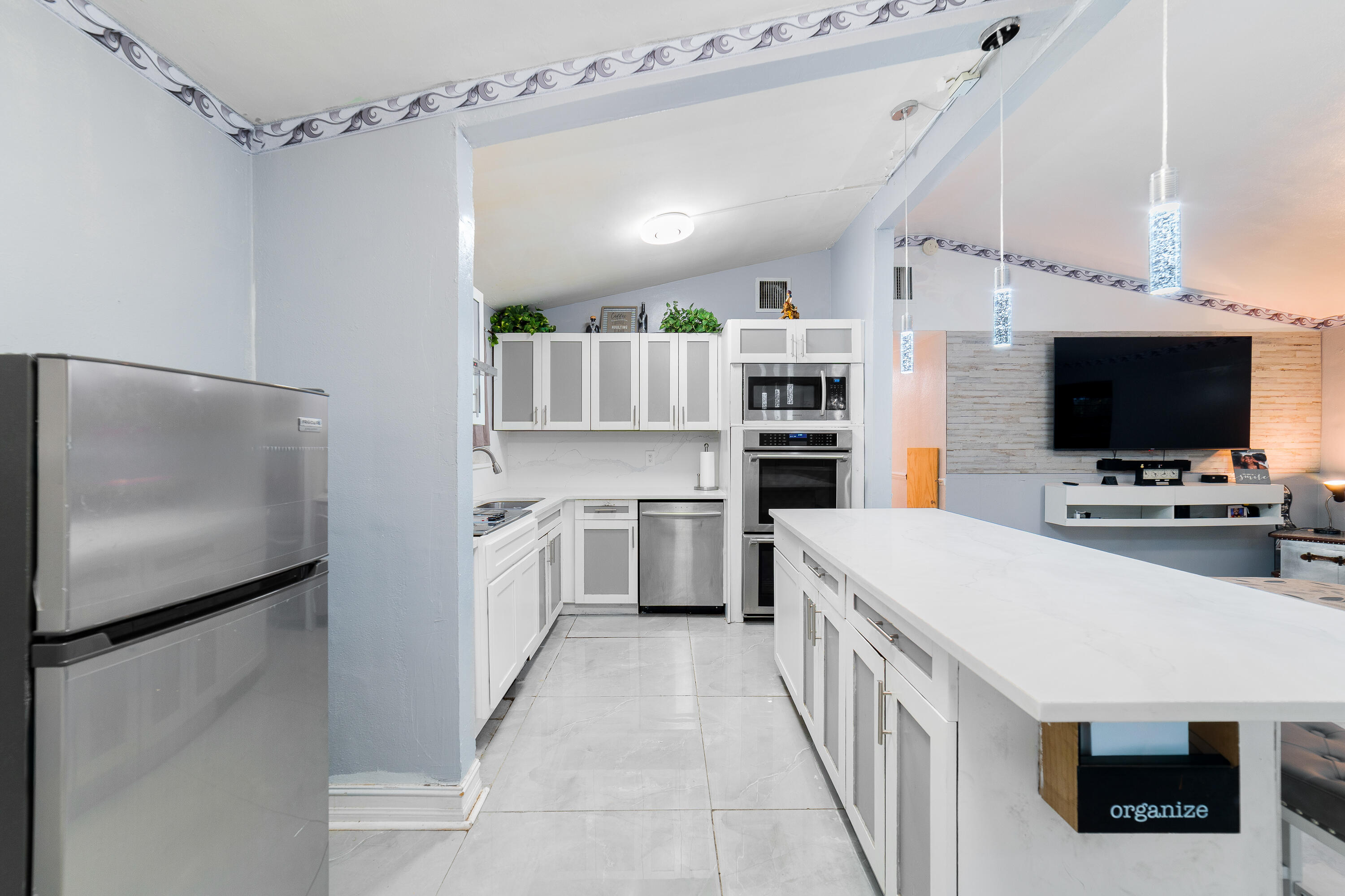 PALM BEACH COLONY SECS 1 AND 2 - Residential