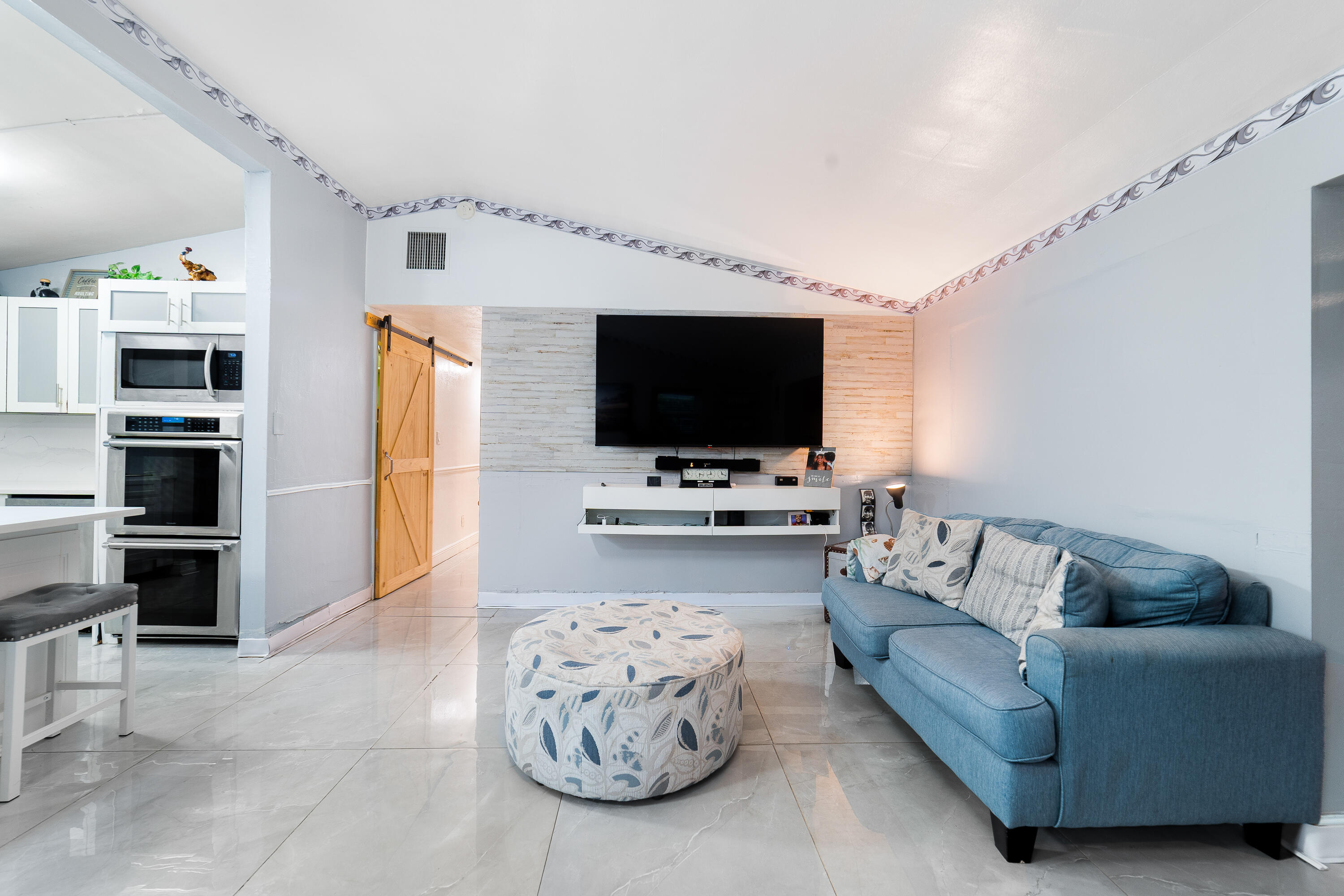PALM BEACH COLONY SECS 1 AND 2 - Residential