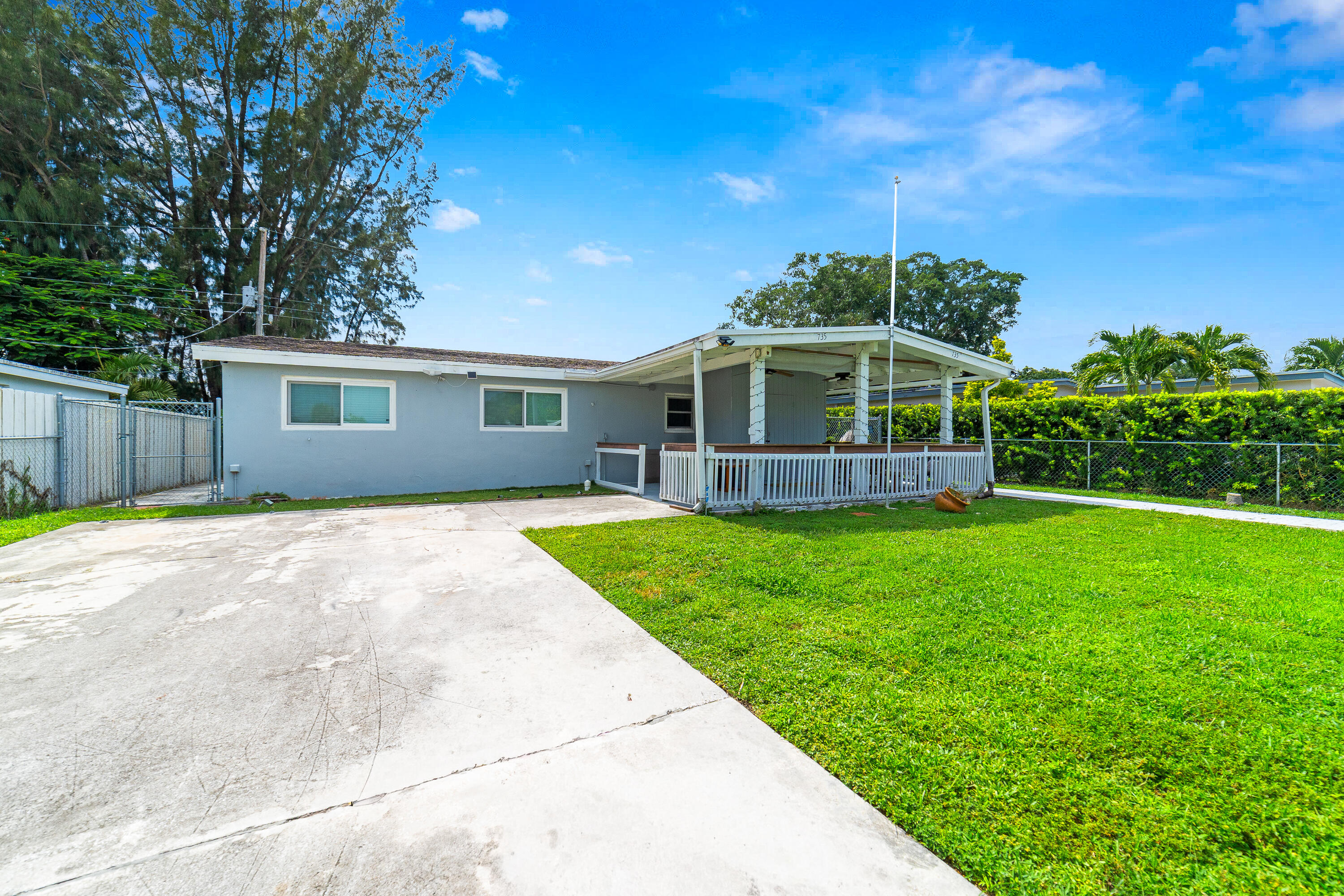 PALM BEACH COLONY SECS 1 AND 2 - Residential