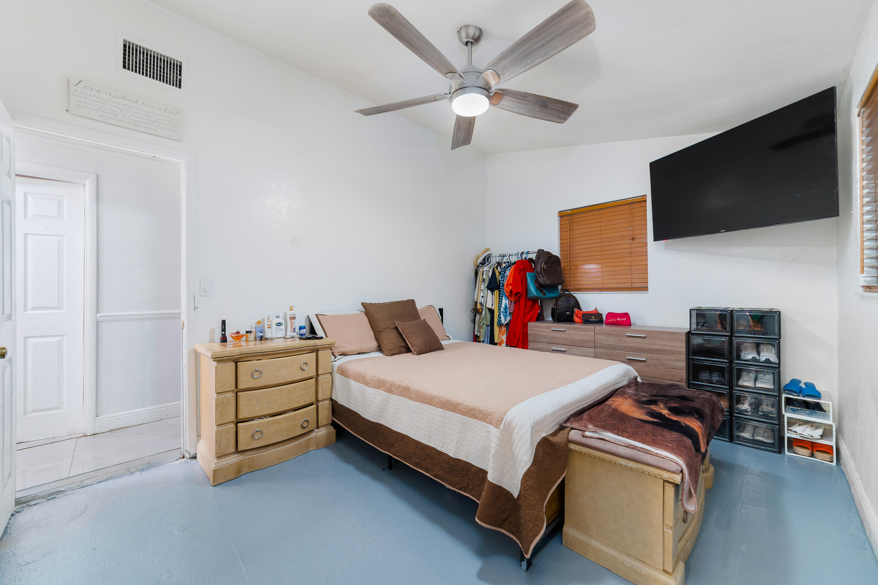PALM BEACH COLONY SECS 1 AND 2 - Residential
