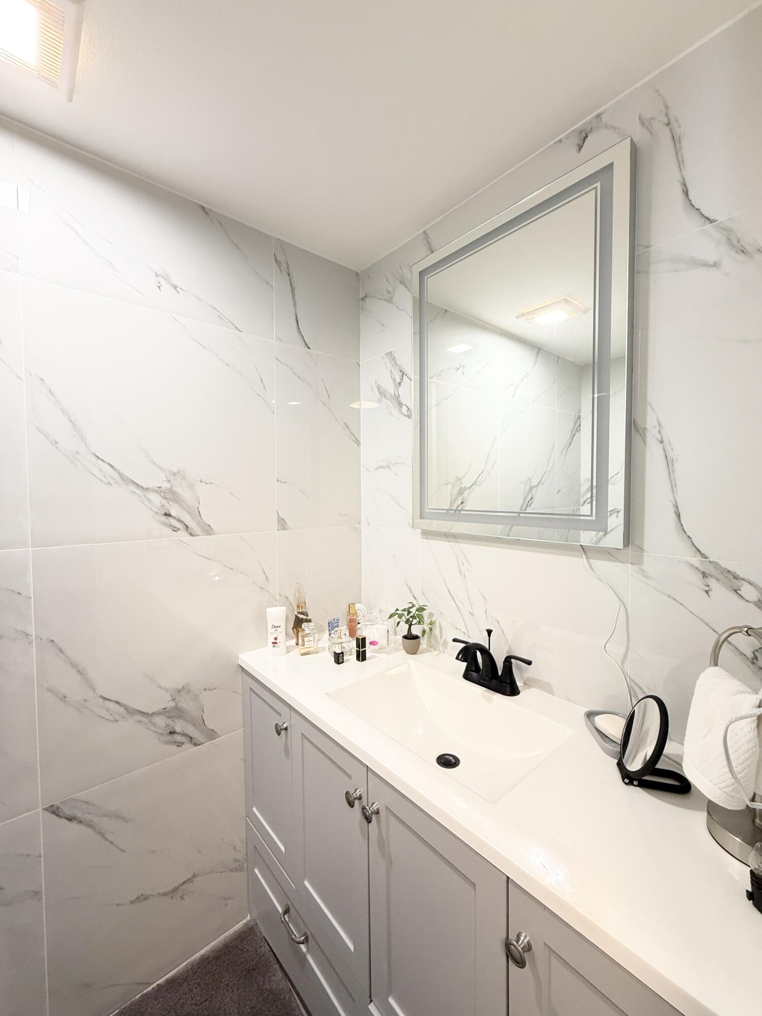 PINE RIDGE III CONDO - Residential