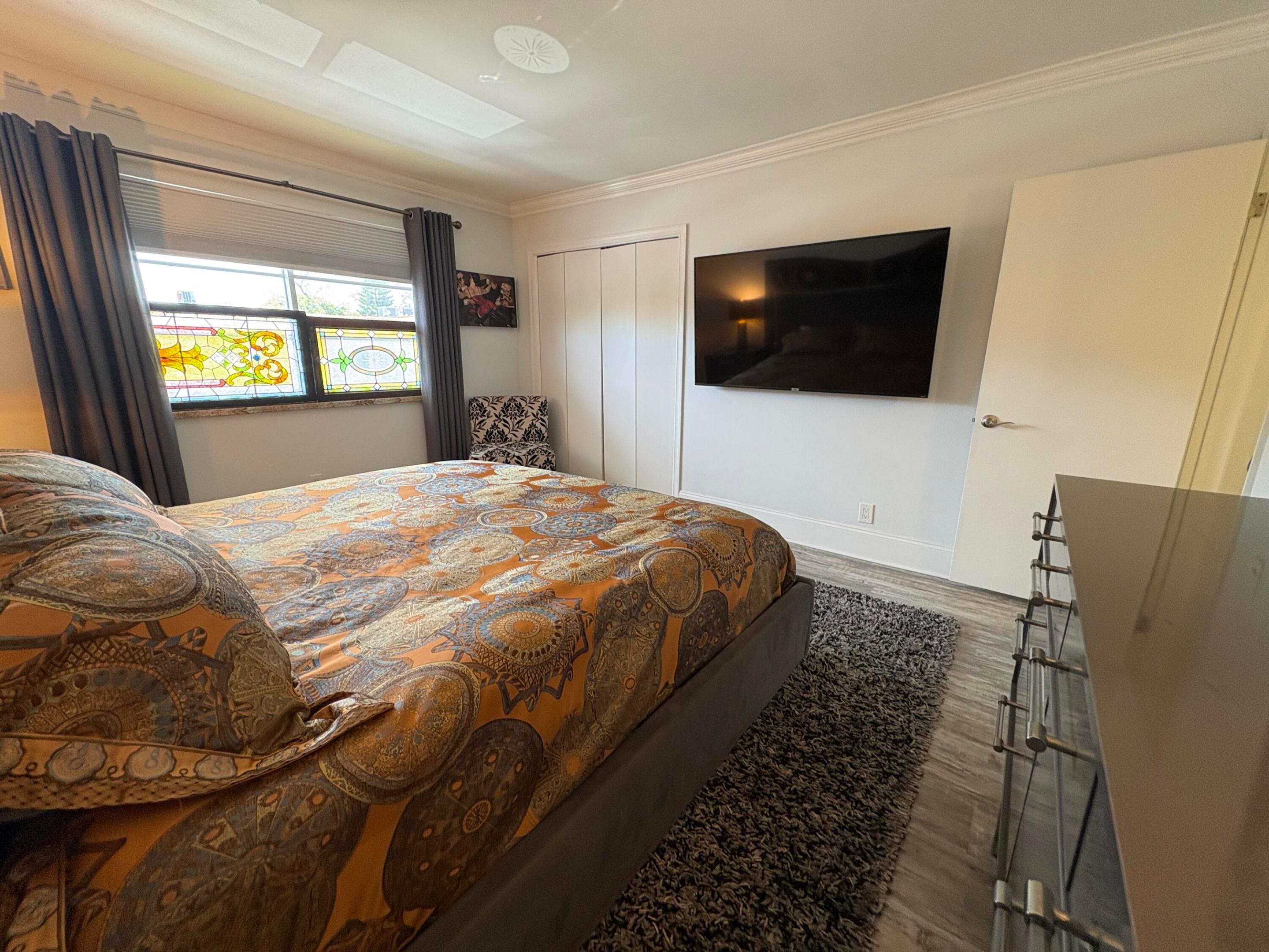 MANOR GROVE VILLAGE THREE CONDO - Residential Lease