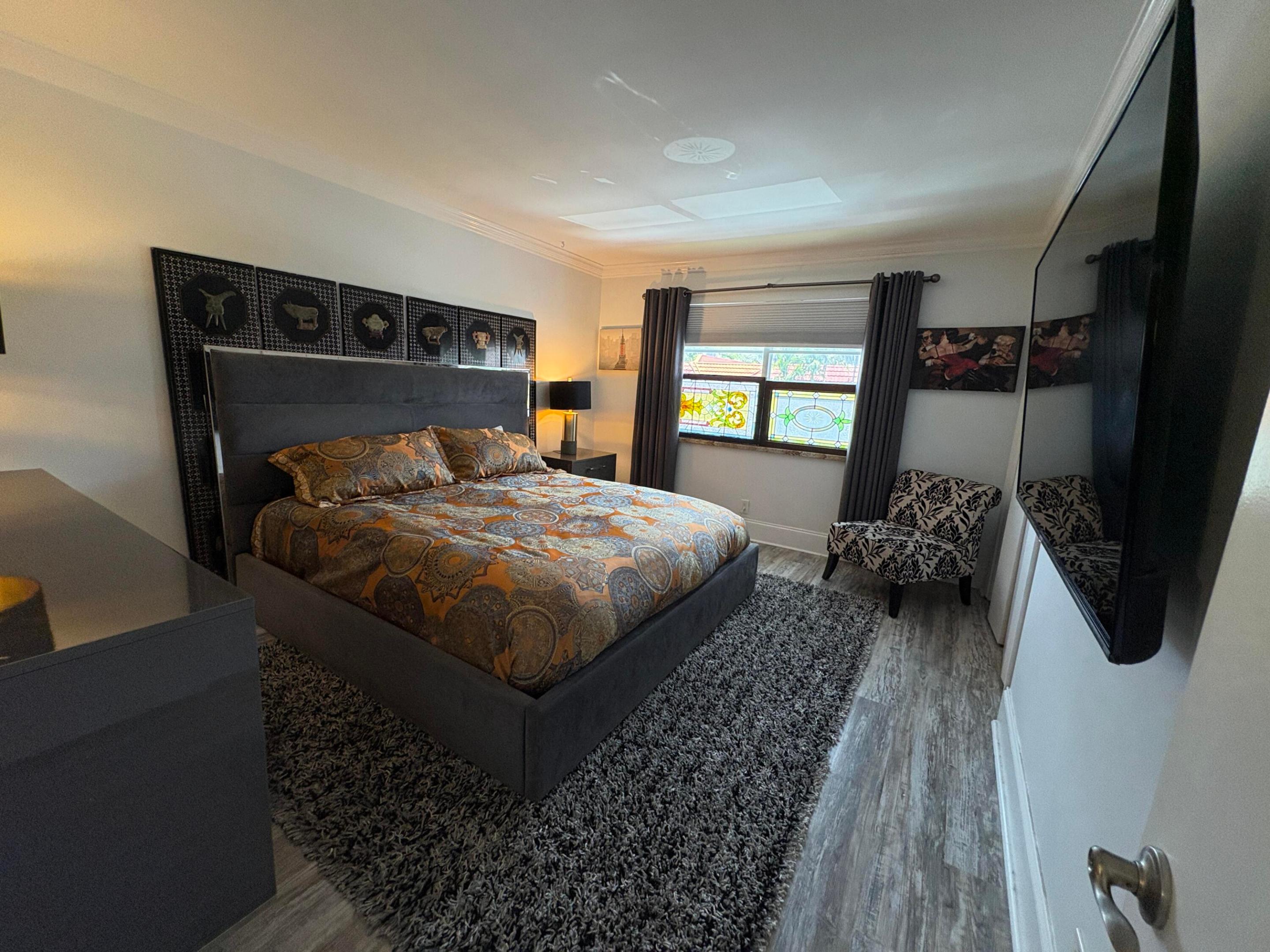 MANOR GROVE VILLAGE THREE CONDO - Residential Lease