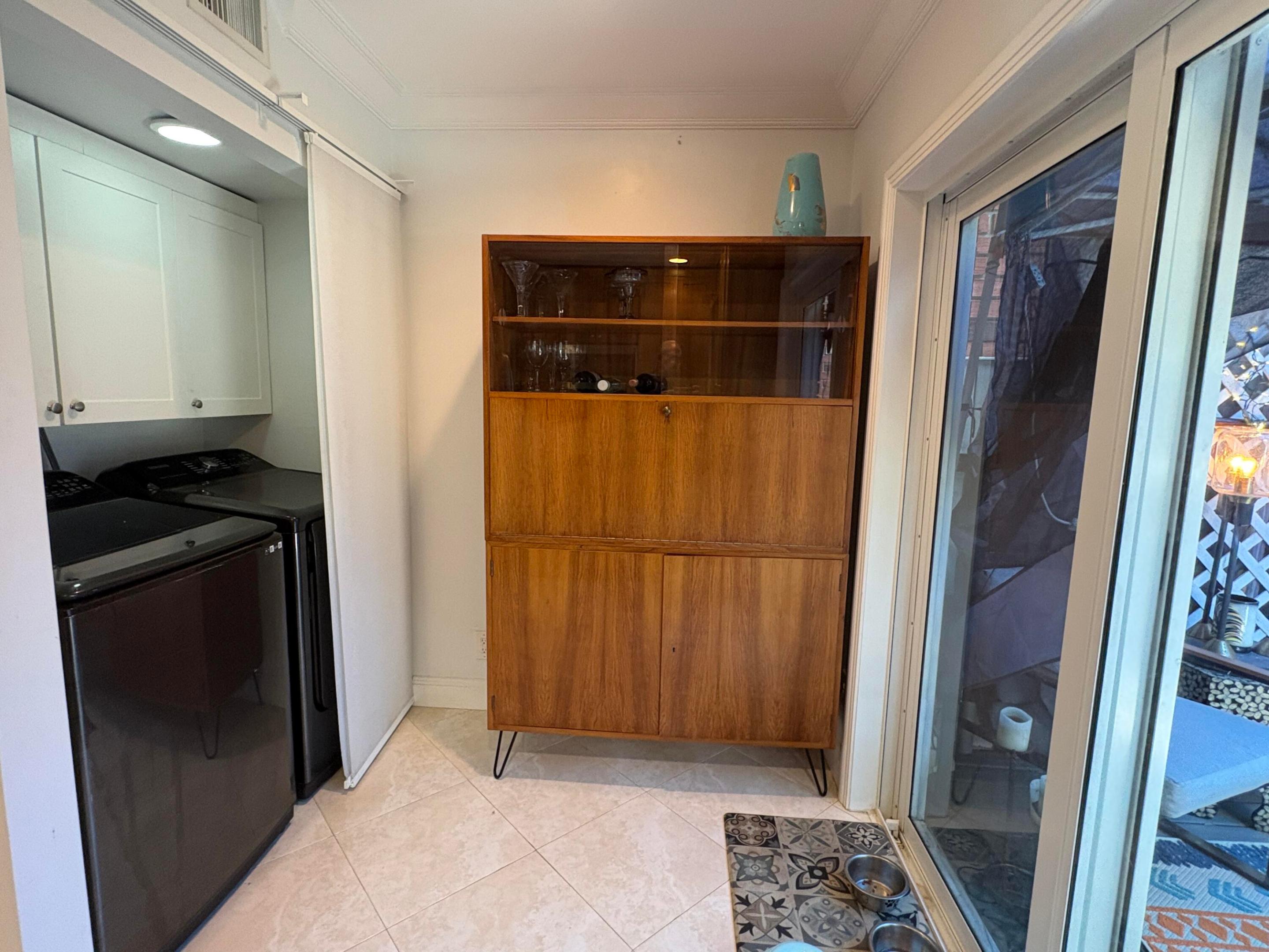MANOR GROVE VILLAGE THREE CONDO - Residential Lease