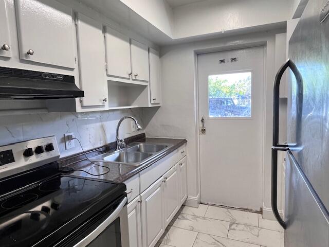 BOCA RATON HILLS SEC 2 - Residential Lease