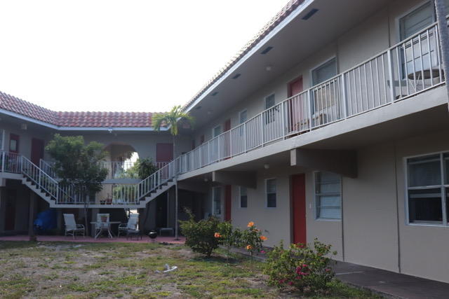 BOCA RATON HILLS SEC 2 - Residential Lease