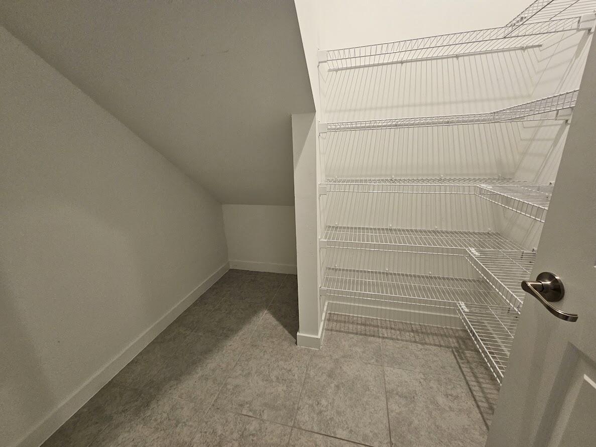 POLO LEGACY MXPD - Residential Lease