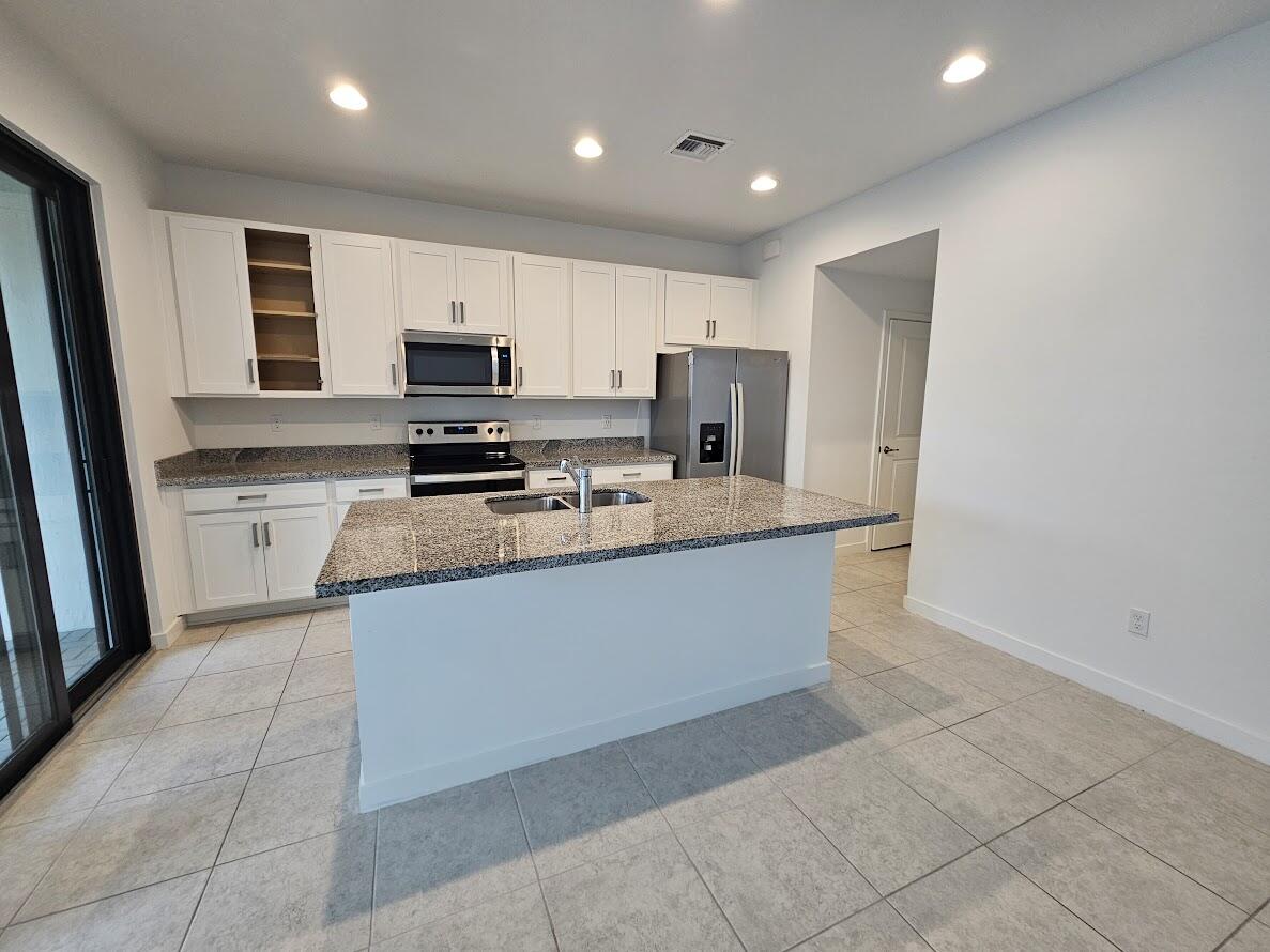 POLO LEGACY MXPD - Residential Lease