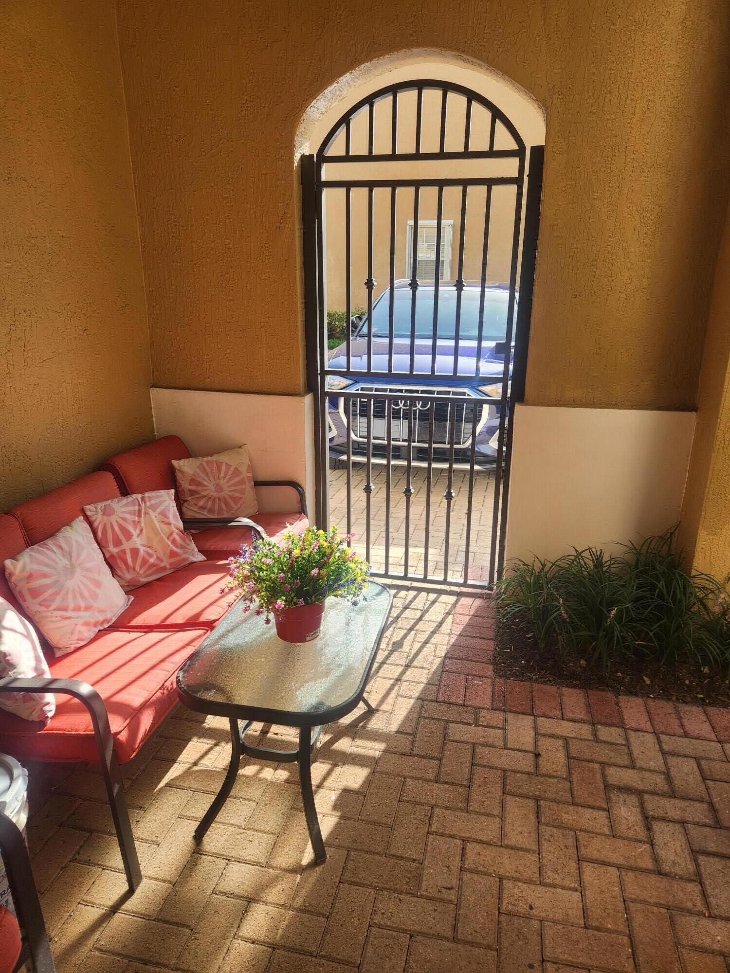 MEADOW PINES - Residential