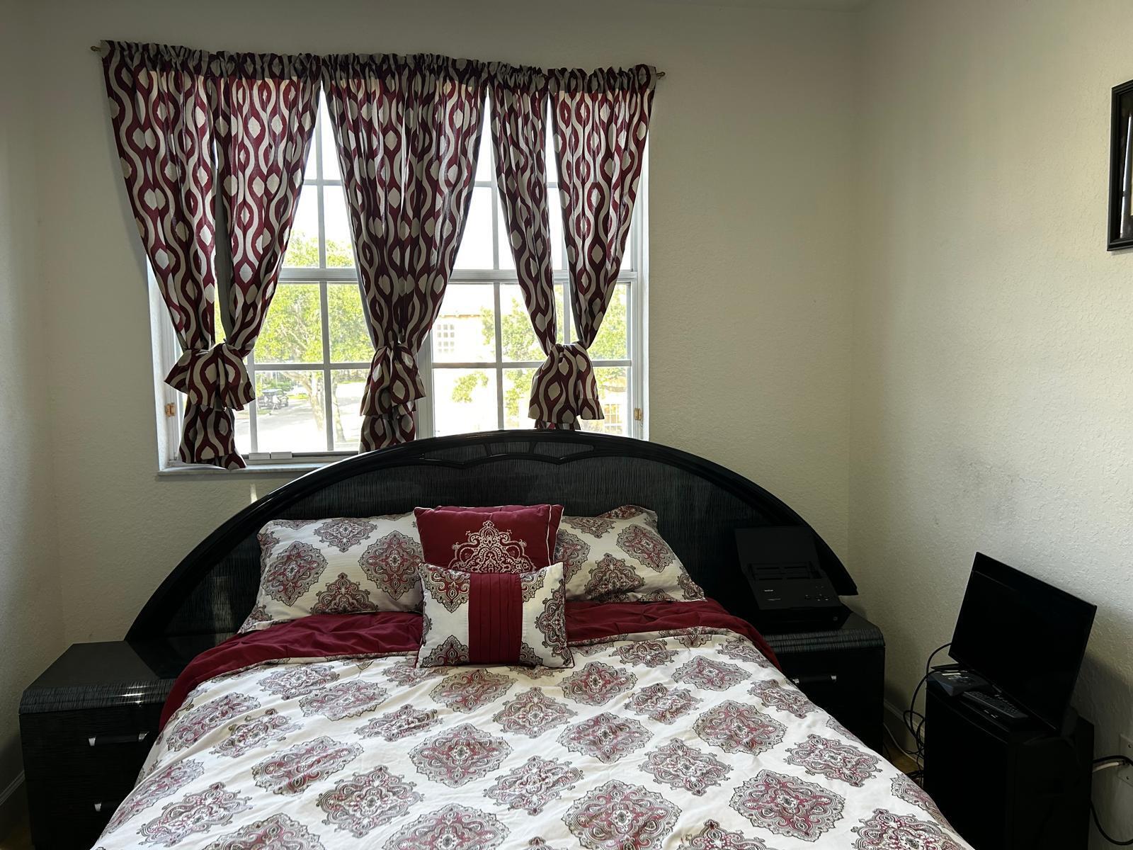 MEADOW PINES - Residential