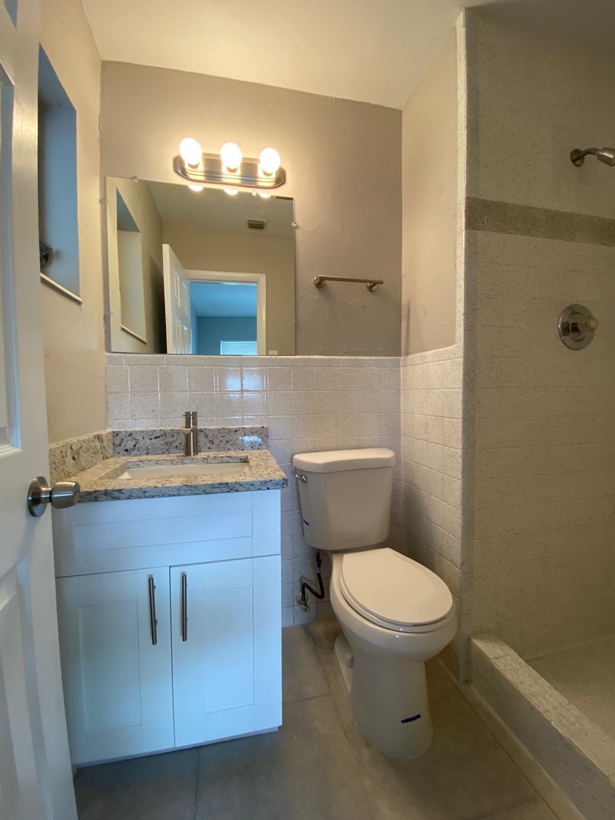 PALM BEACH SQUARE UNIT 4 - Residential Lease