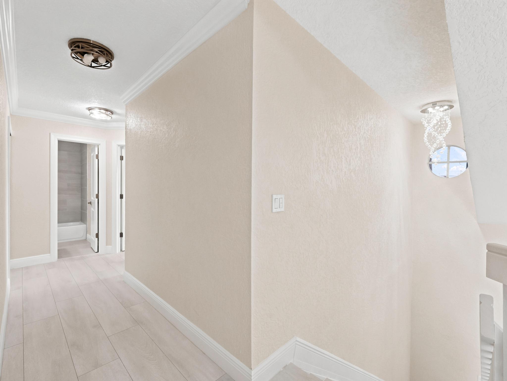 SAWGRASS ESTATES - Residential