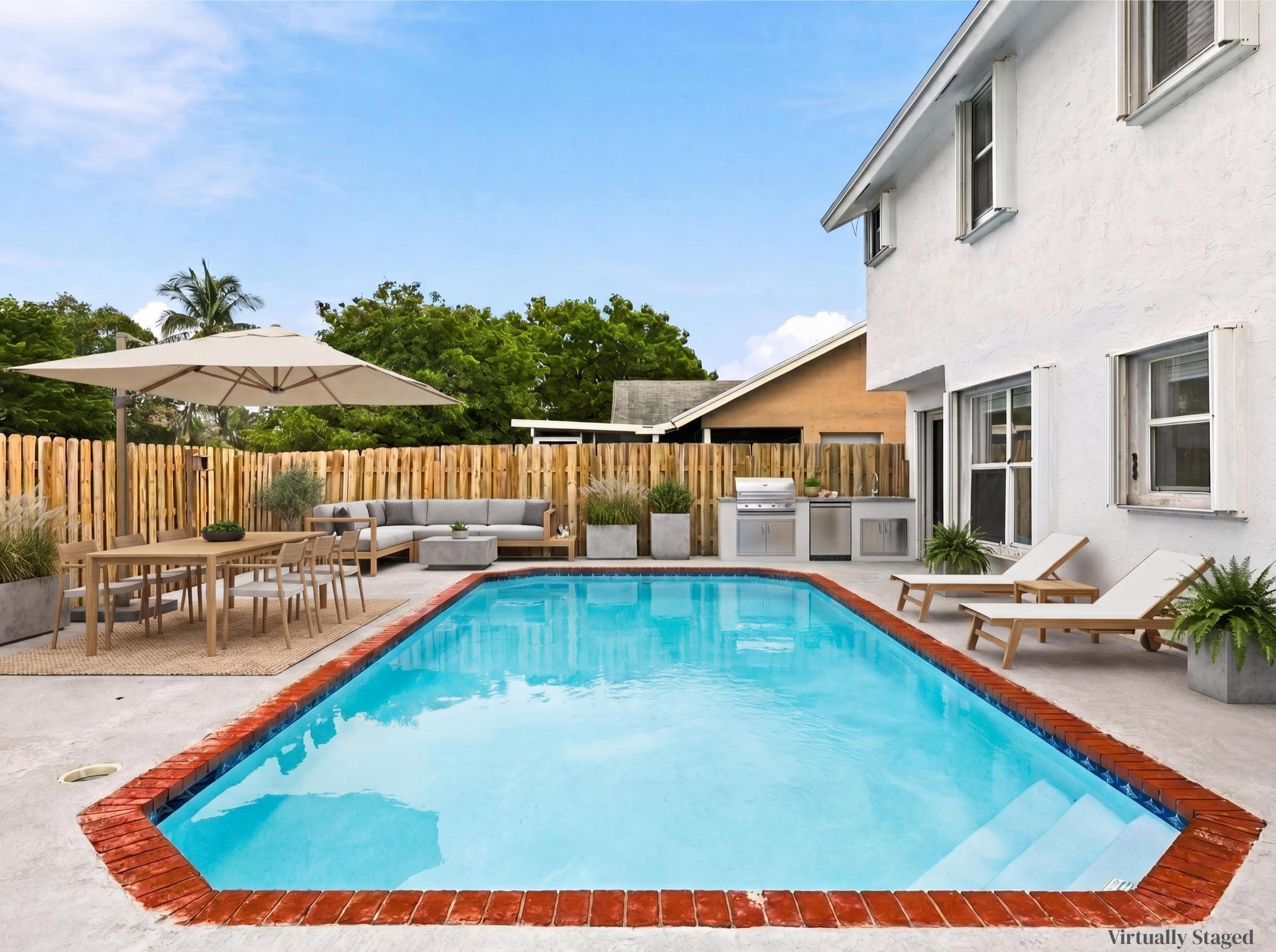 SAWGRASS ESTATES - Residential
