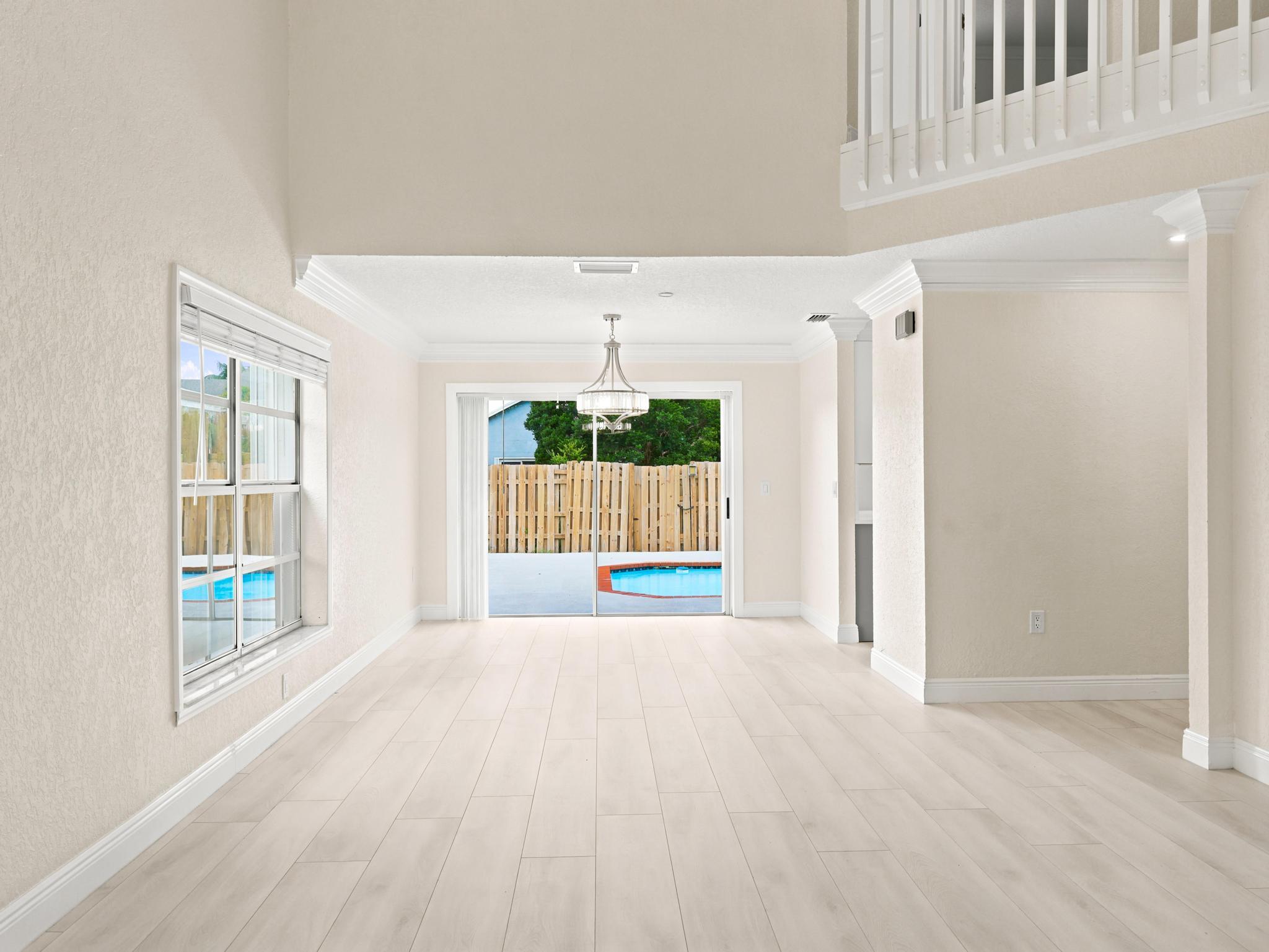 SAWGRASS ESTATES - Residential