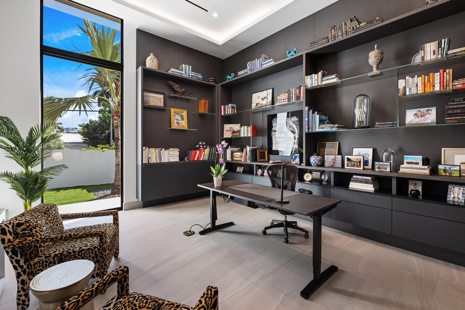 SEVEN ISLES - Residential