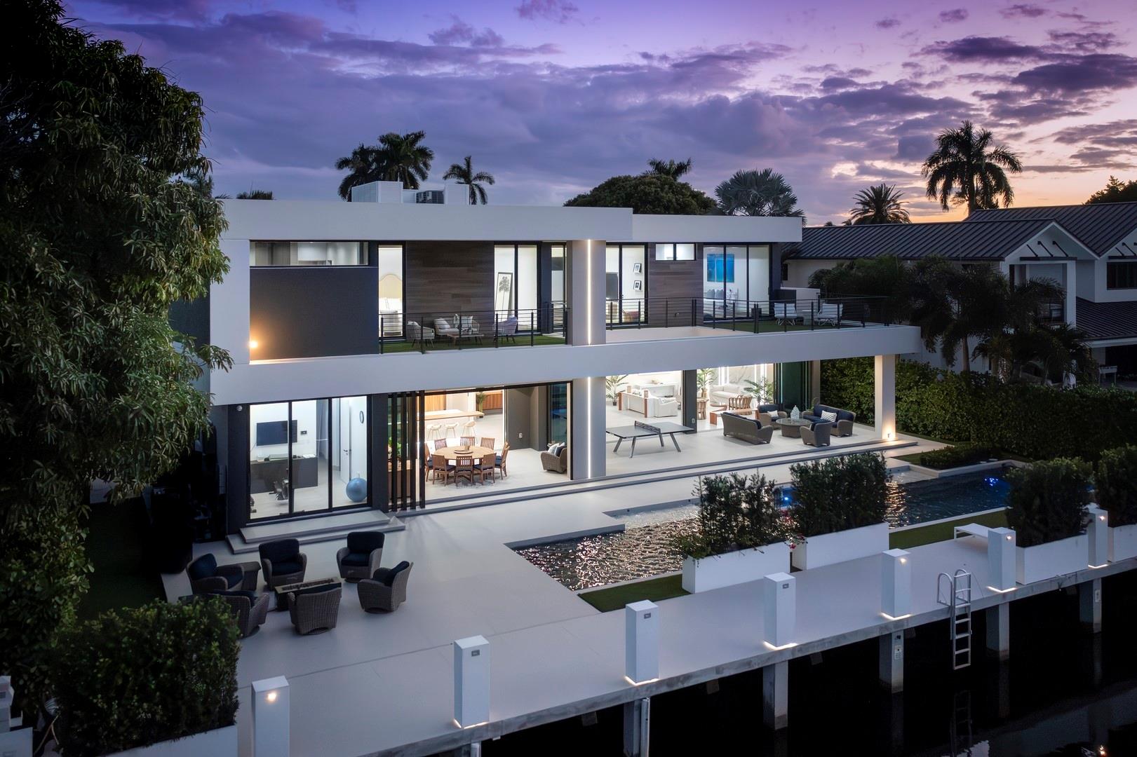 SEVEN ISLES - Residential